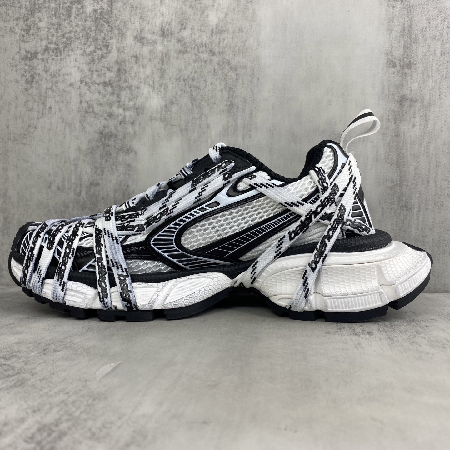 Balenciaga Basic Shoes L-xl