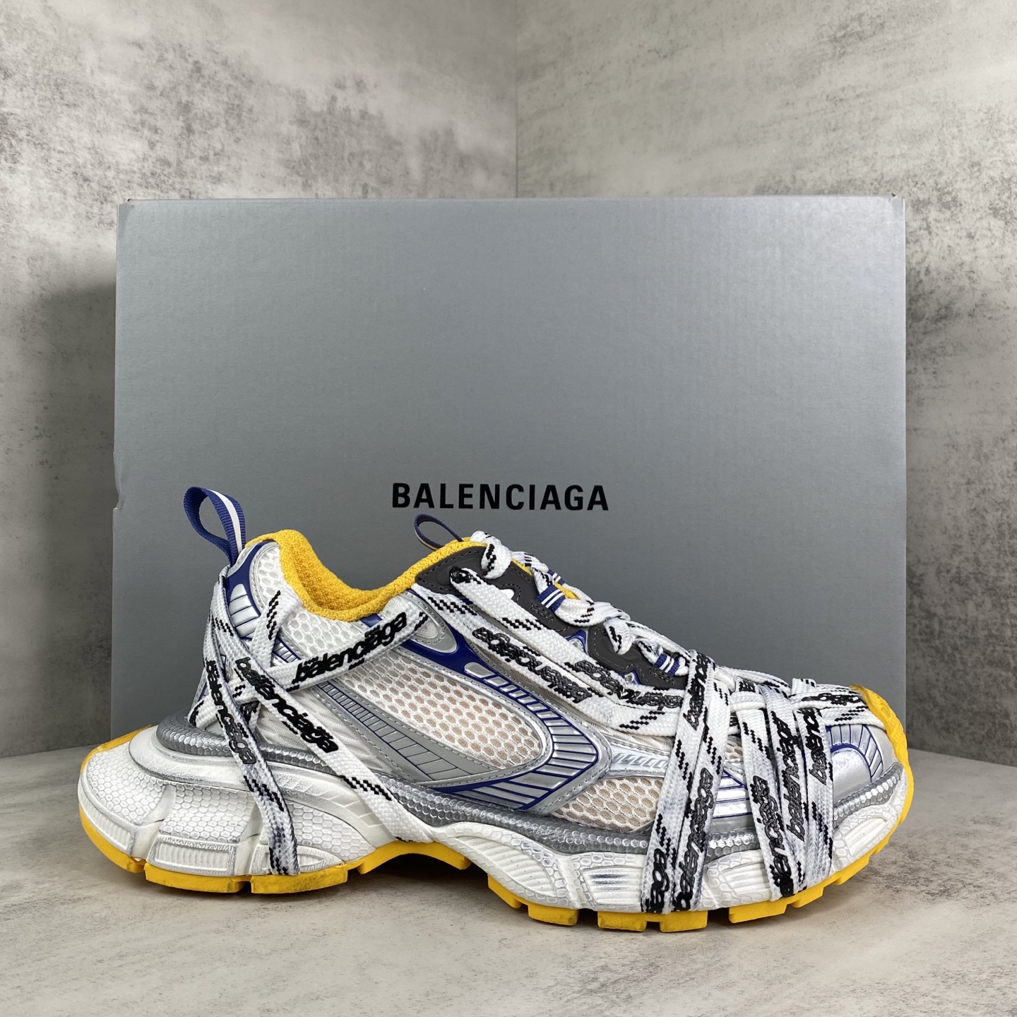 Balenciaga Basic Shoes L-xl