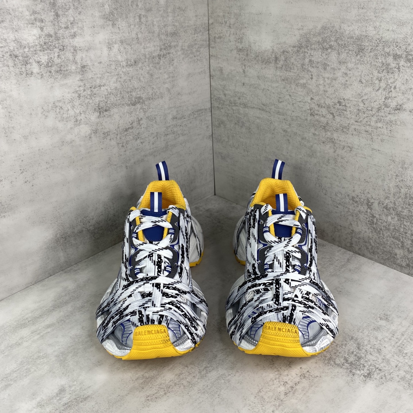 Balenciaga Basic Shoes L-xl