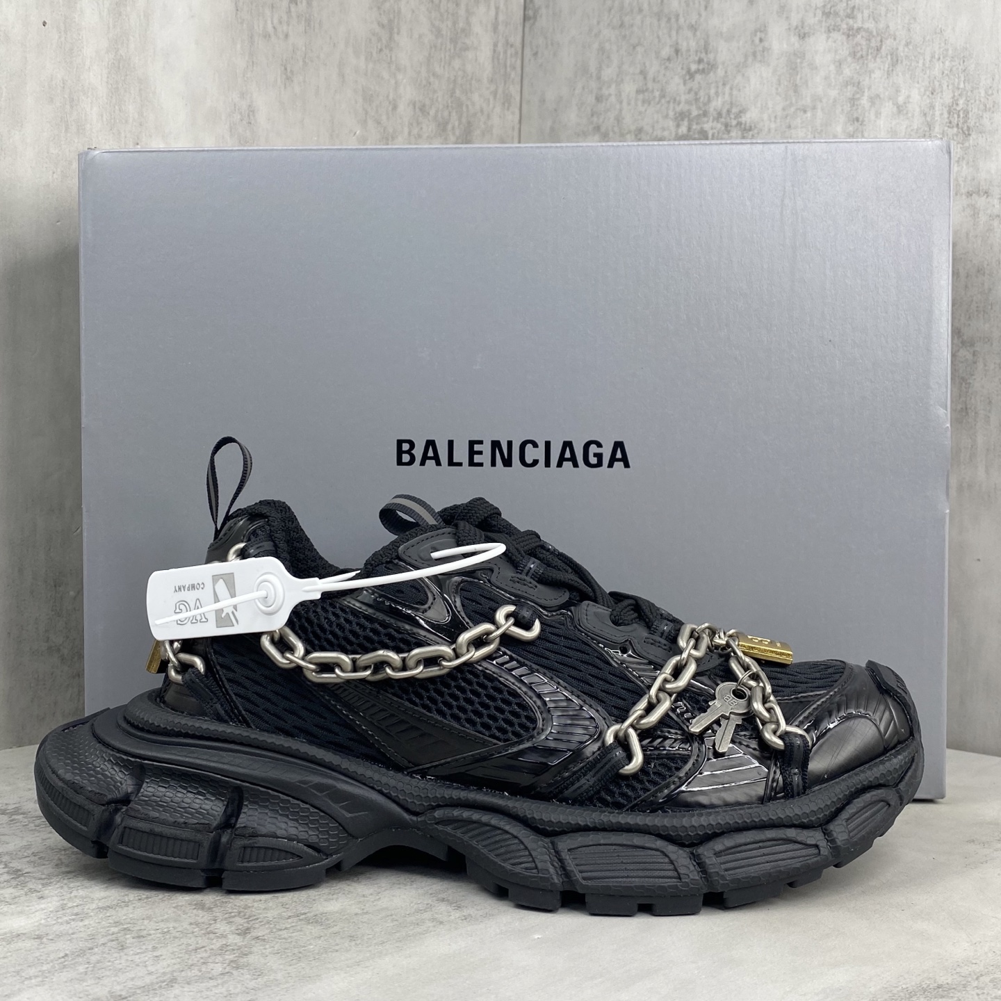 Balenciaga Basic Shoes L-xl