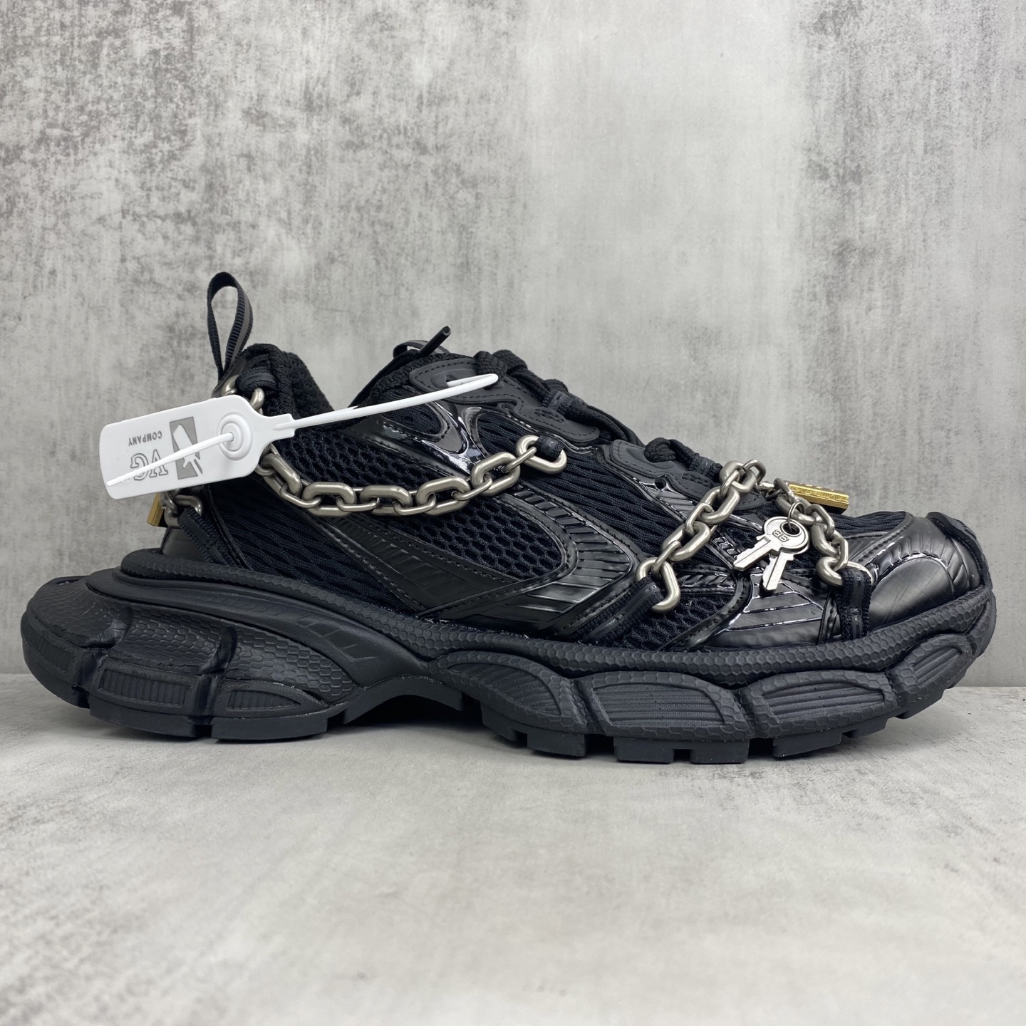 Balenciaga Basic Shoes L-xl