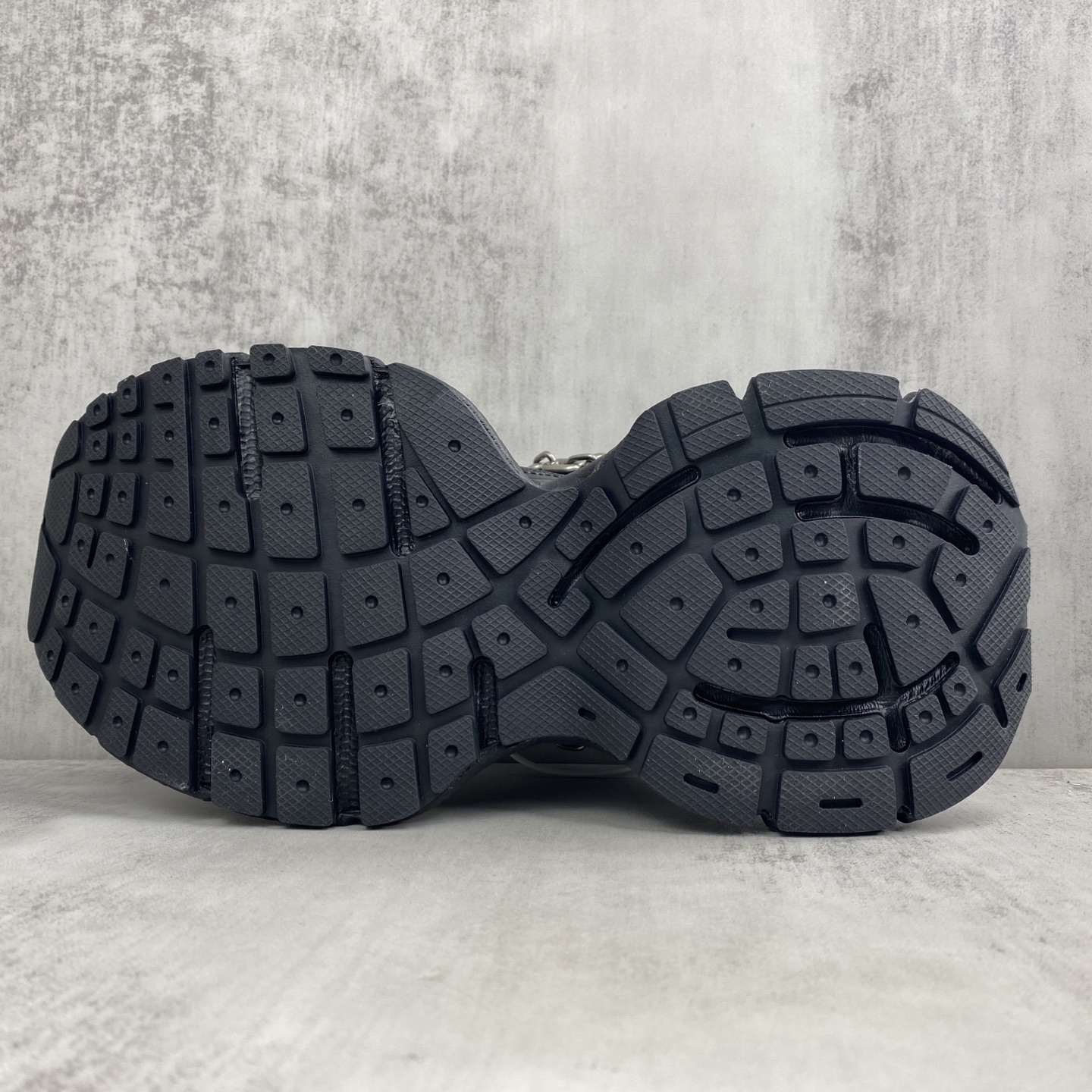 Balenciaga Basic Shoes L-xl