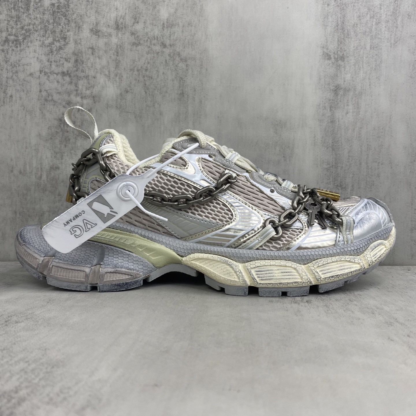 Balenciaga Basic Shoes L-xl
