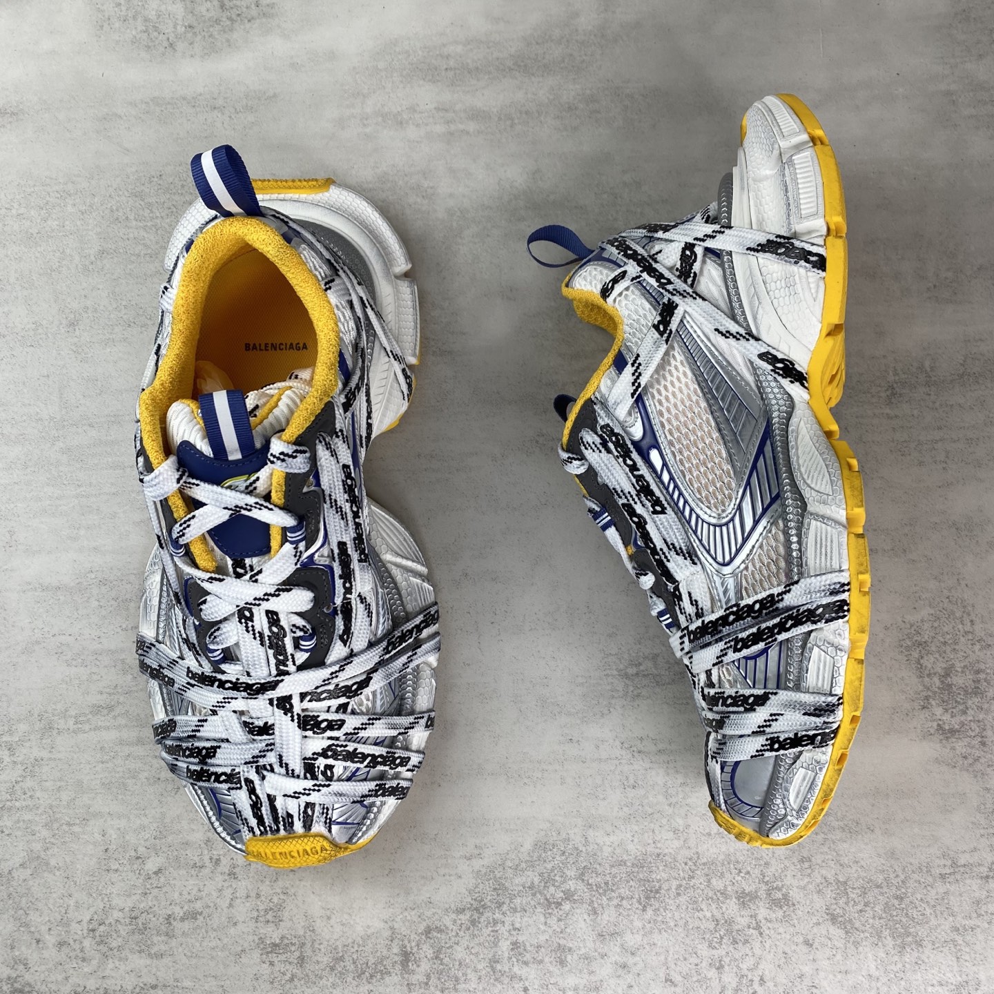 Basic Shoes L-xl