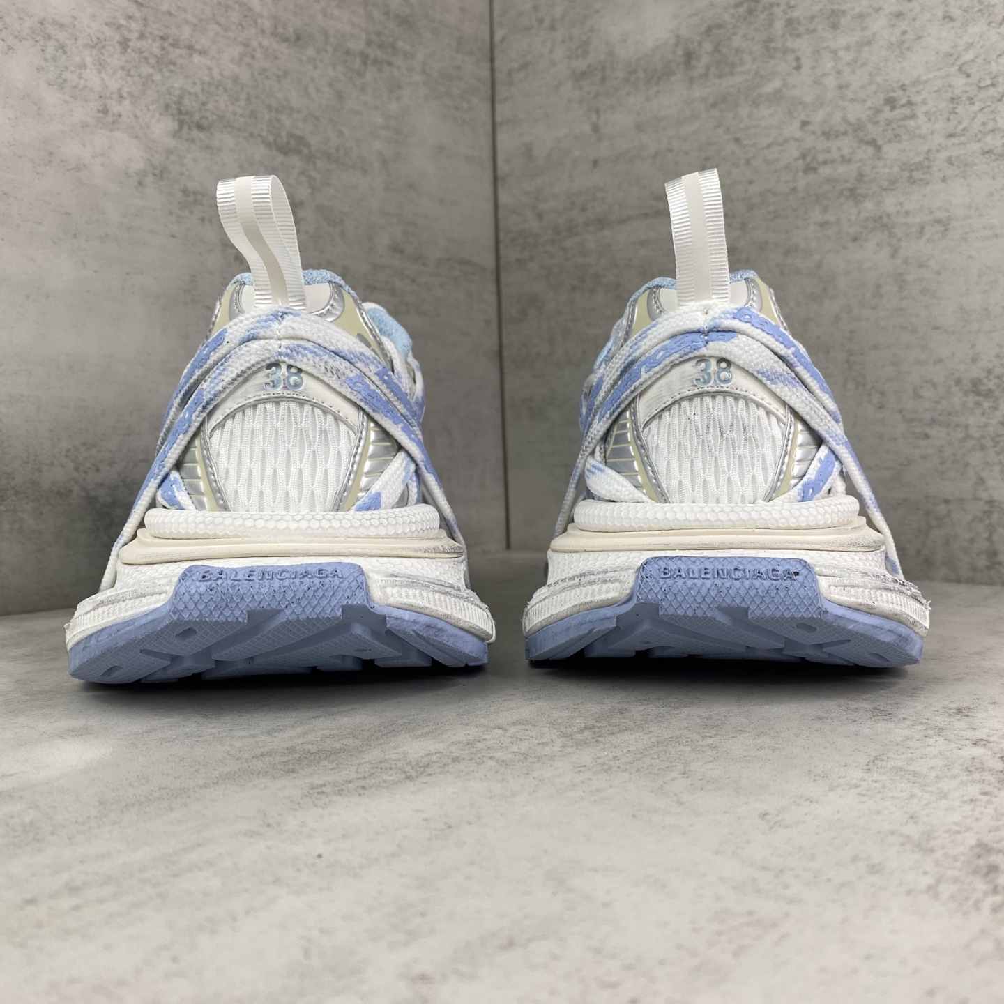Basic Shoes L-xl