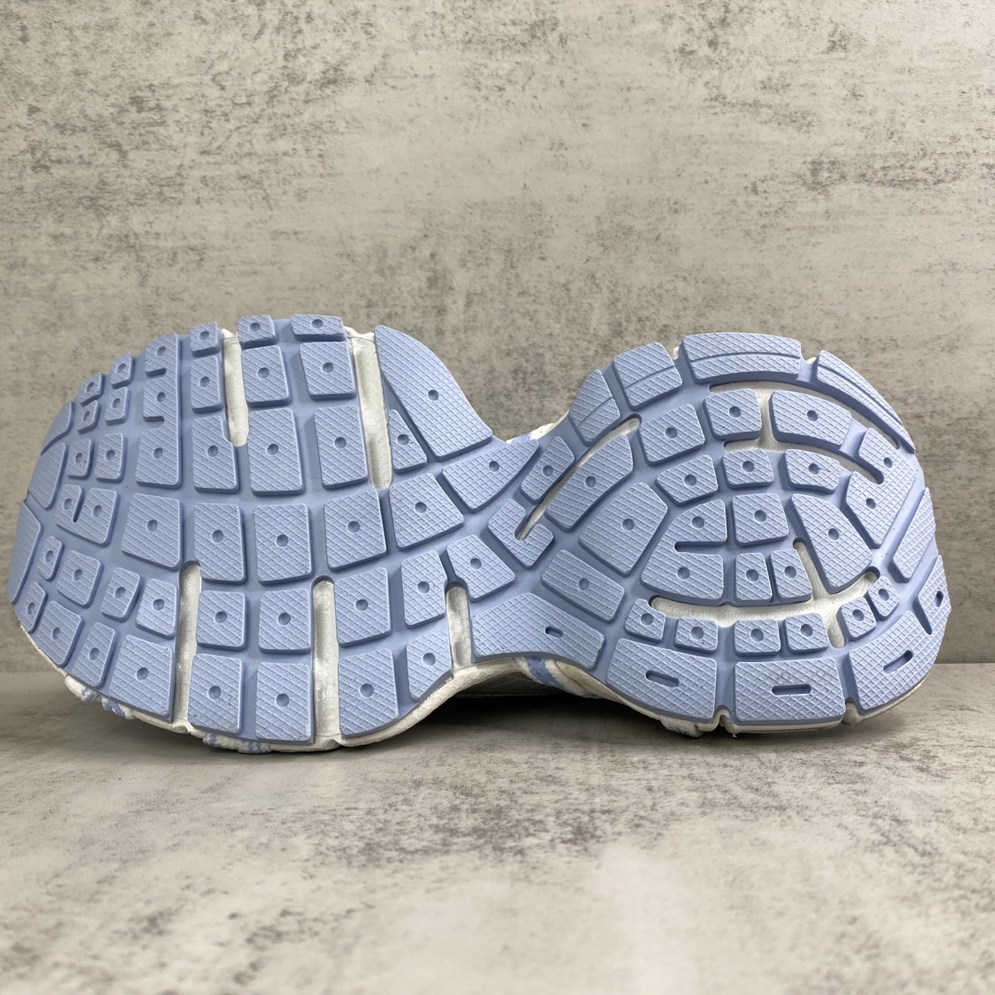 Basic Shoes L-xl