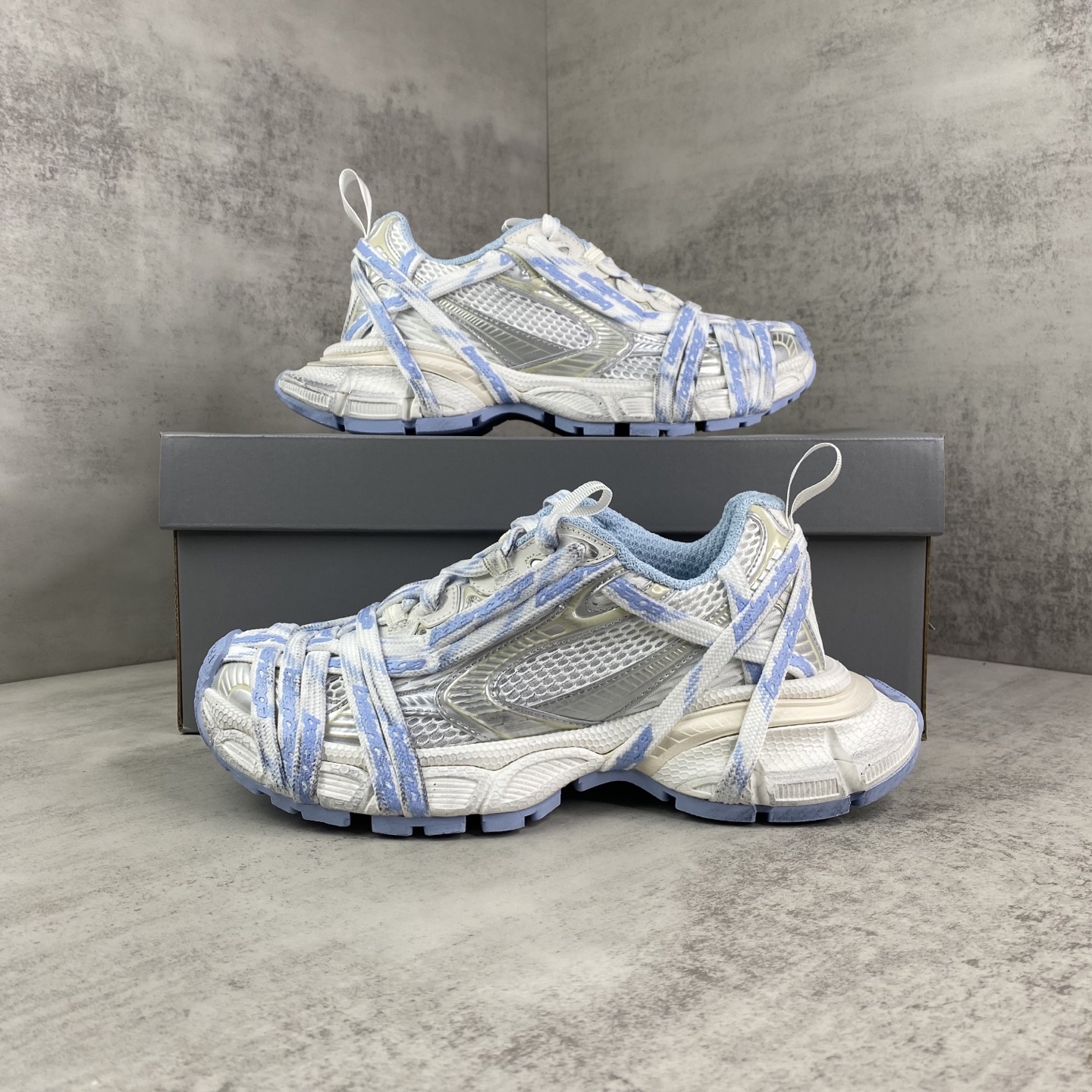 Basic Shoes L-xl