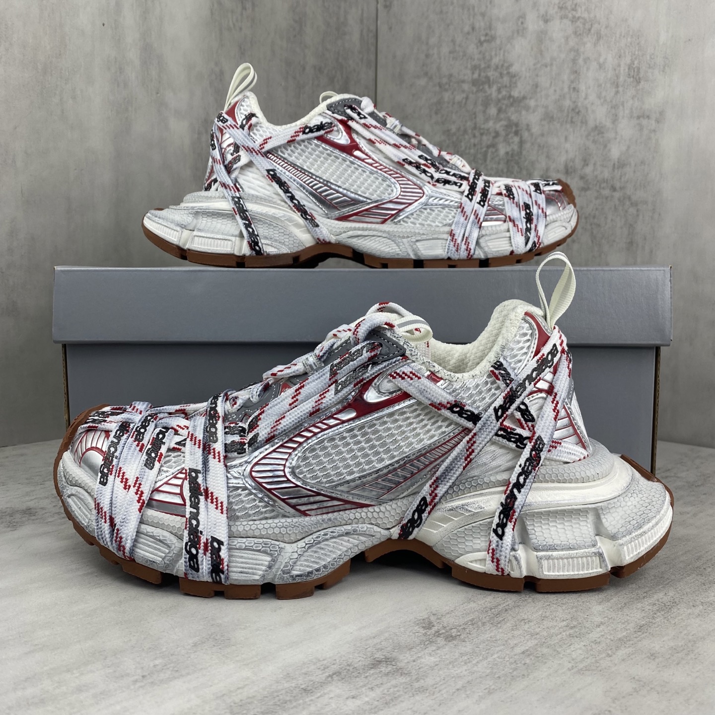 Basic Shoes L-xl