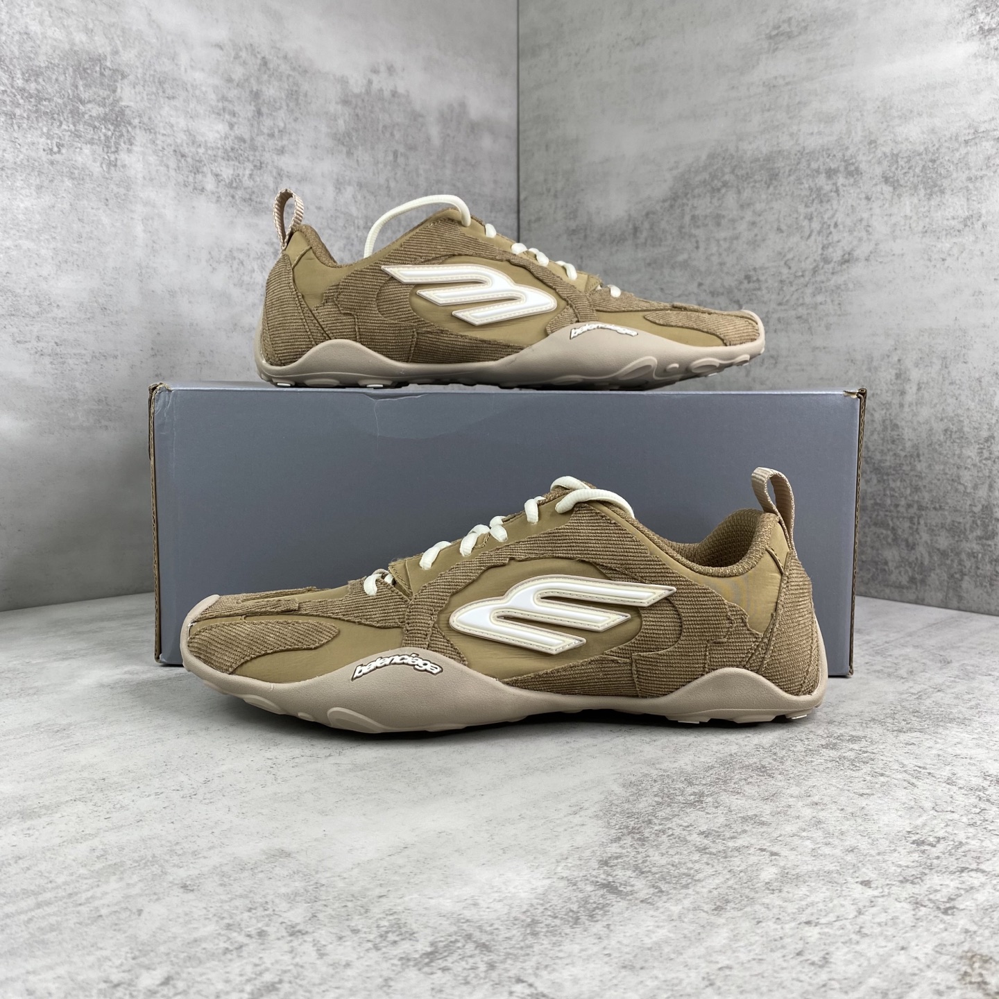 Sneakers M-l