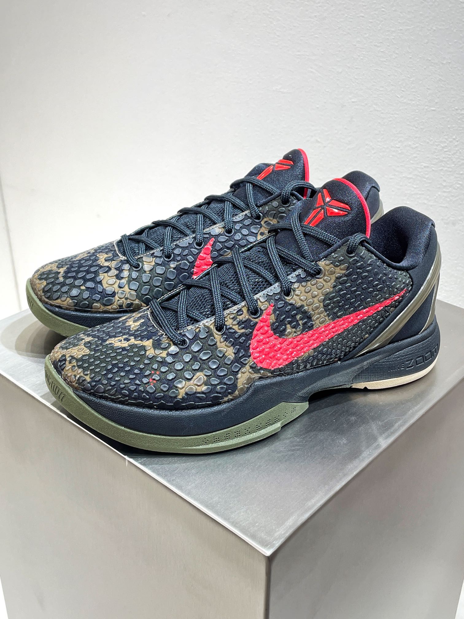 Male Basic Shoes Red M-l-s