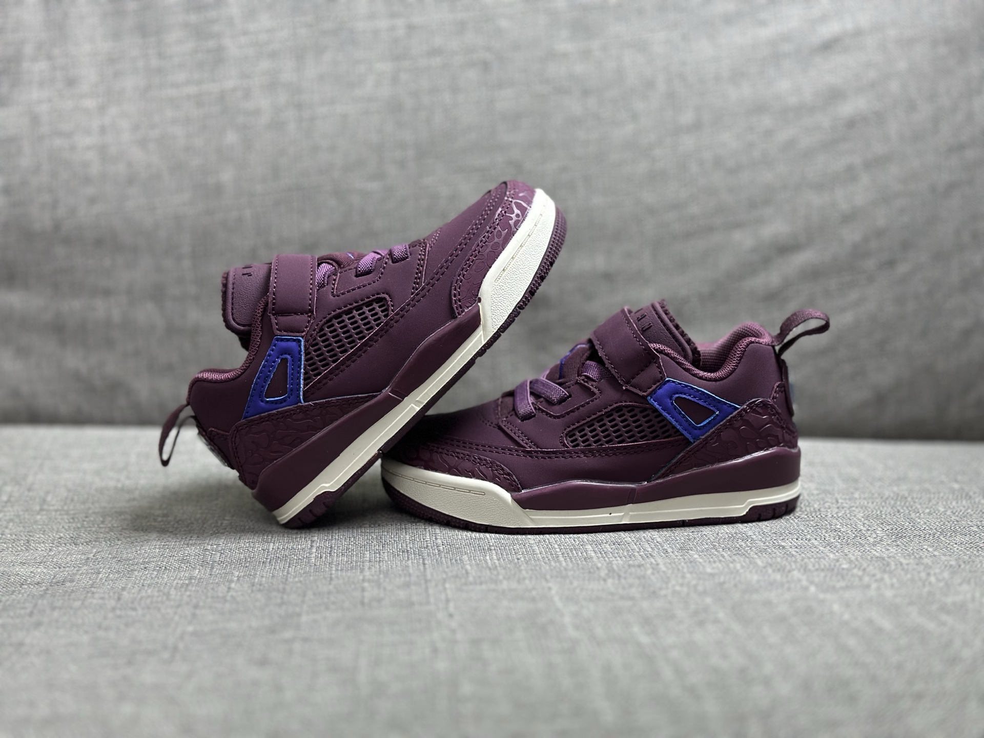 Jordan Nike Basic Shoes S