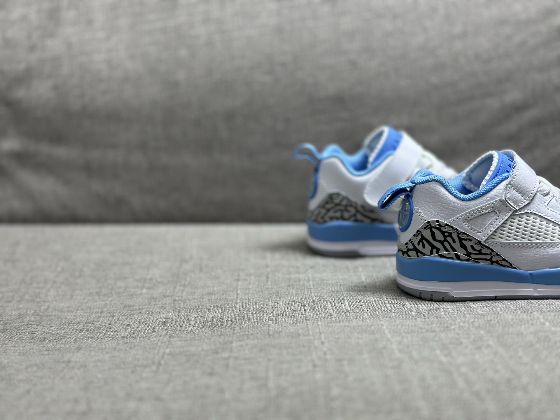 Jordan Nike Basic Shoes S