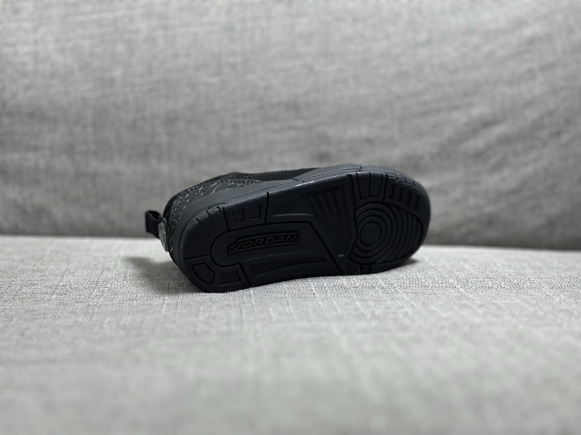 Jordan Nike Basic Shoes S