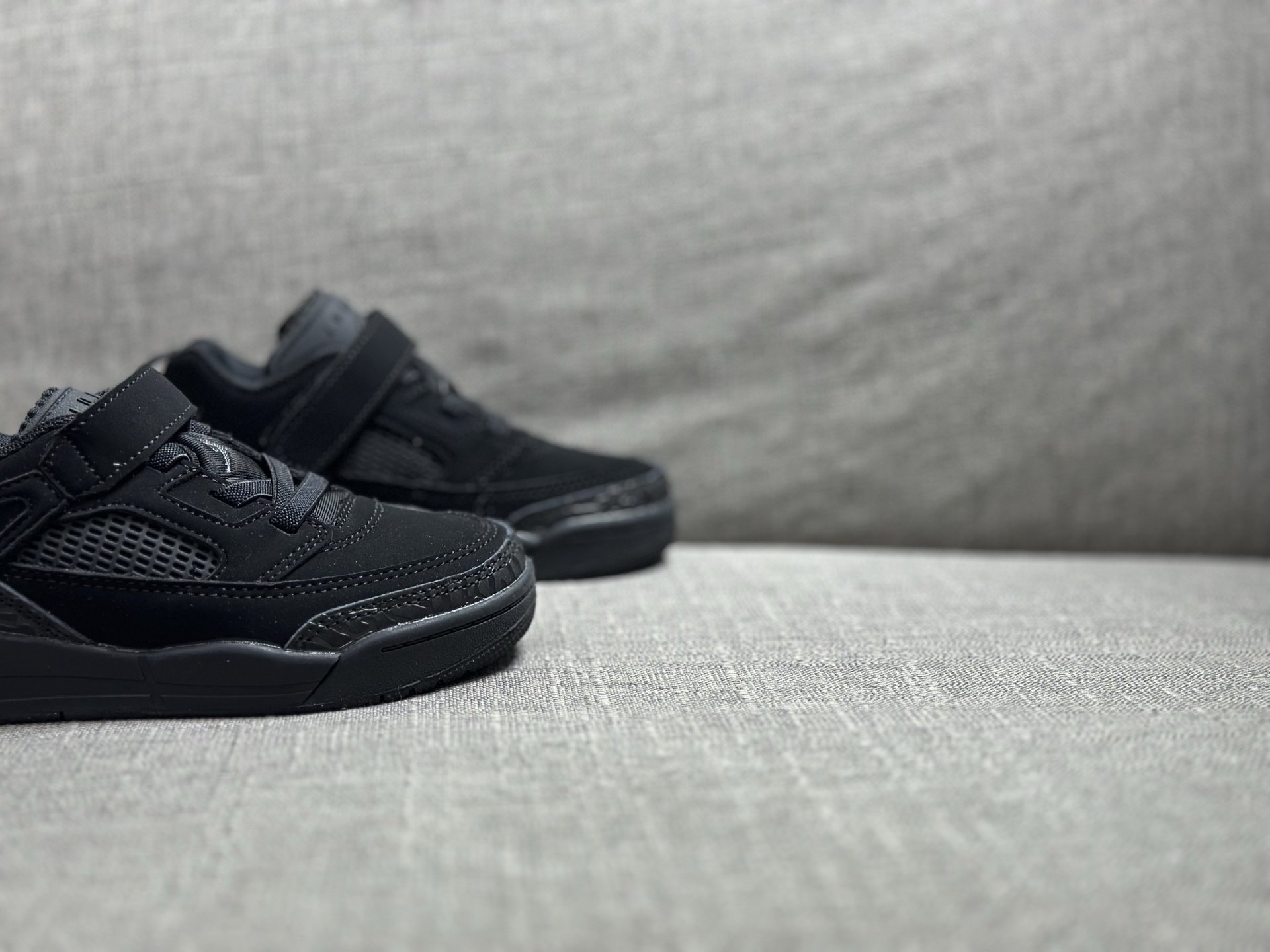 Jordan Nike Basic Shoes S