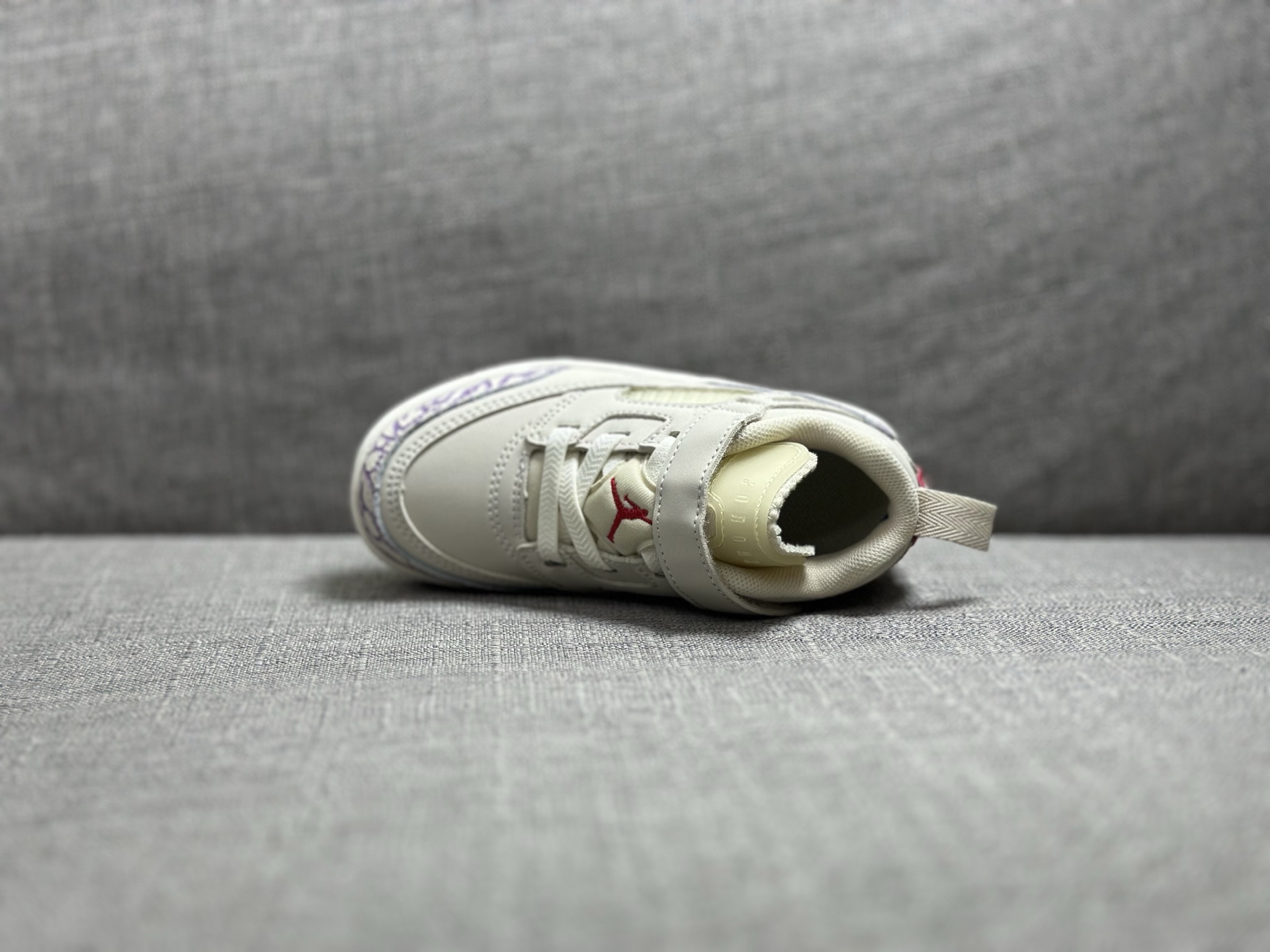 Jordan Nike Basic Shoes S