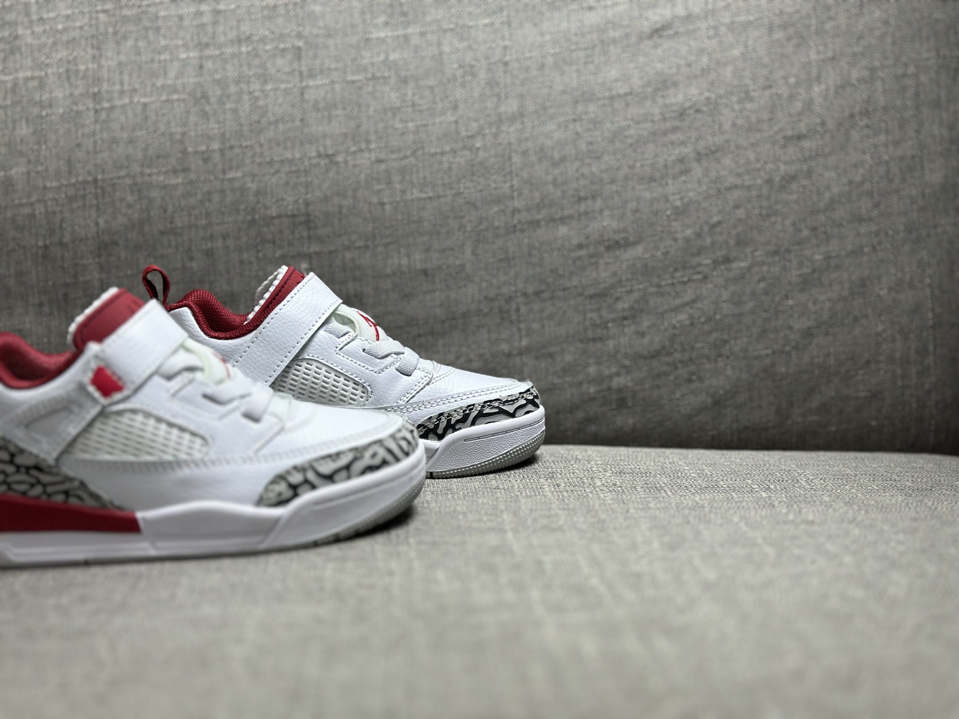 Jordan Nike Basic Shoes S