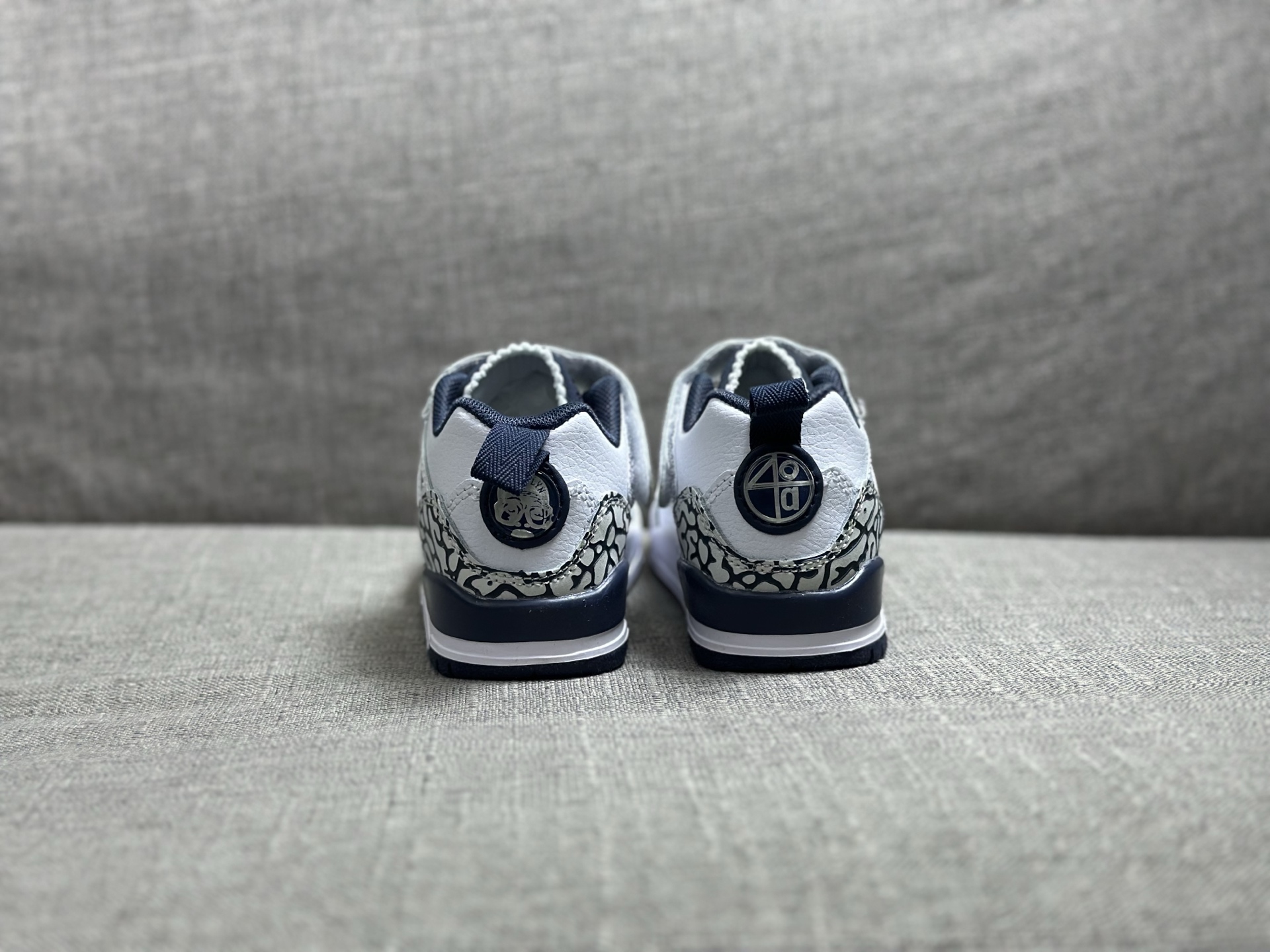 Jordan Nike Basic Shoes S