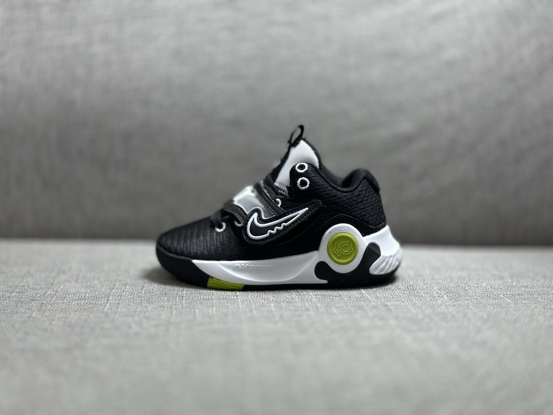 Nike Basic Shoes