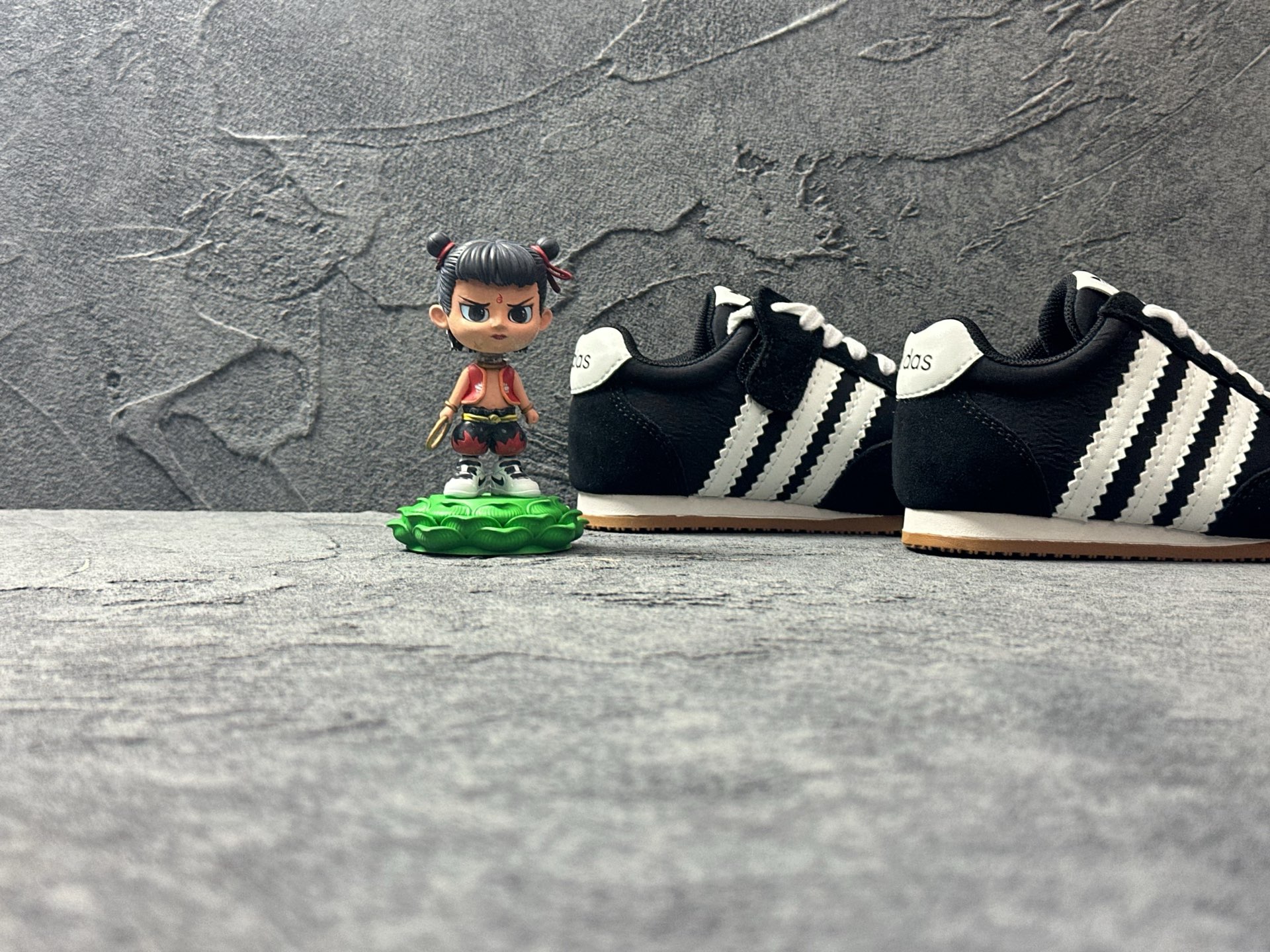 Adidas Basic Shoes Lightweight S