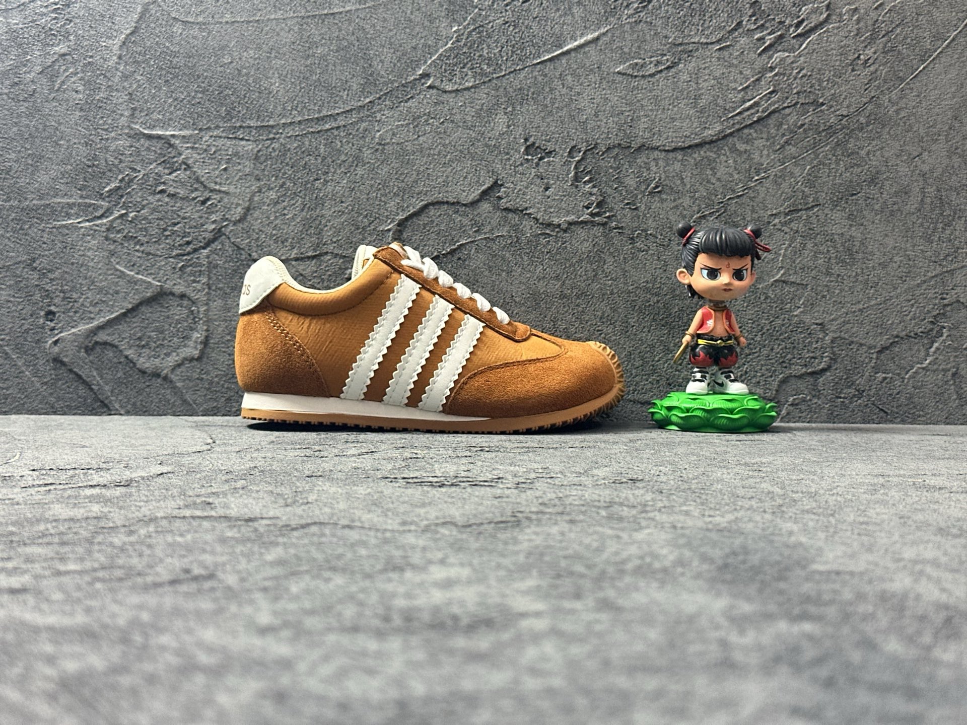 Adidas Basic Shoes Lightweight S