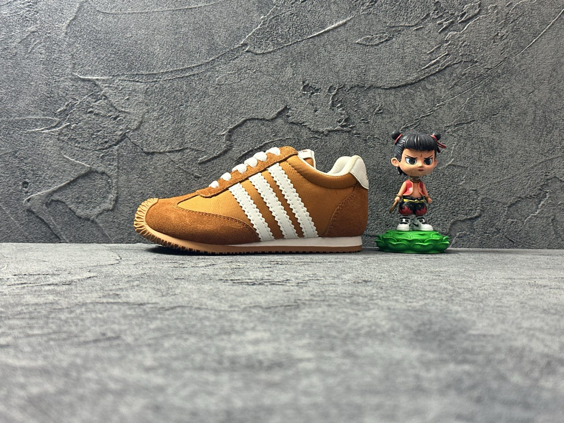 Adidas Basic Shoes Lightweight S