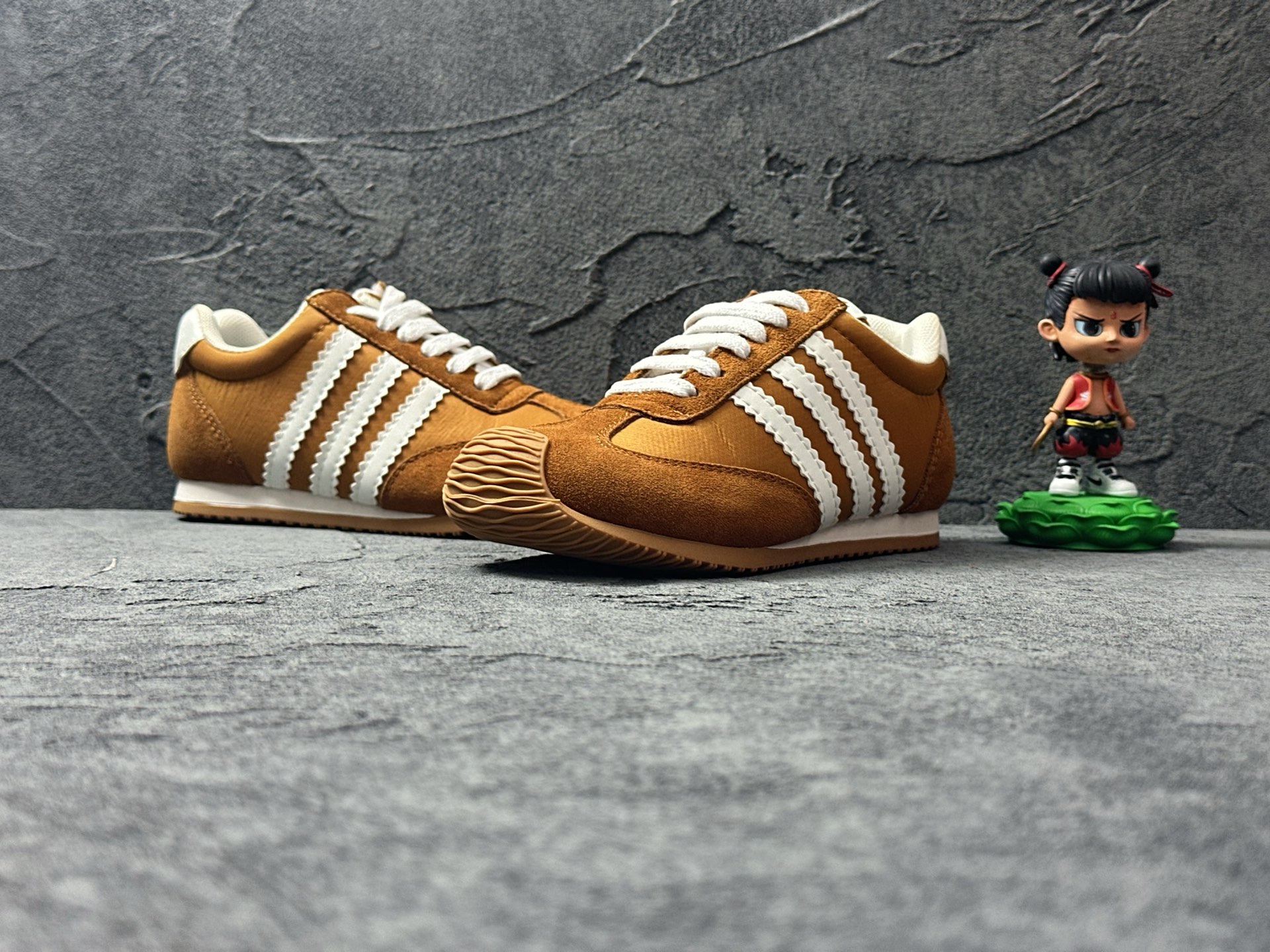 Adidas Basic Shoes Lightweight S