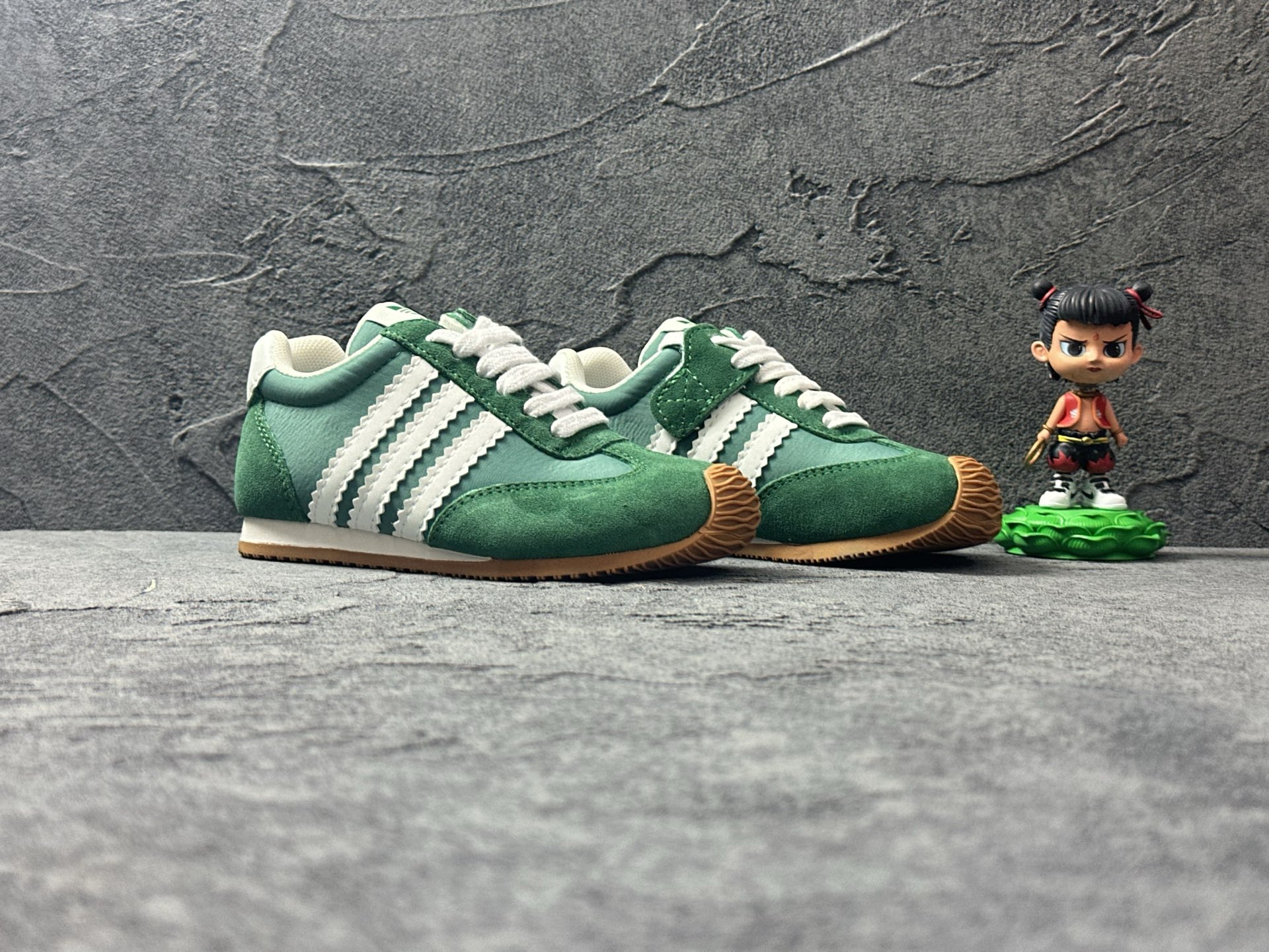 Adidas Basic Shoes Lightweight S
