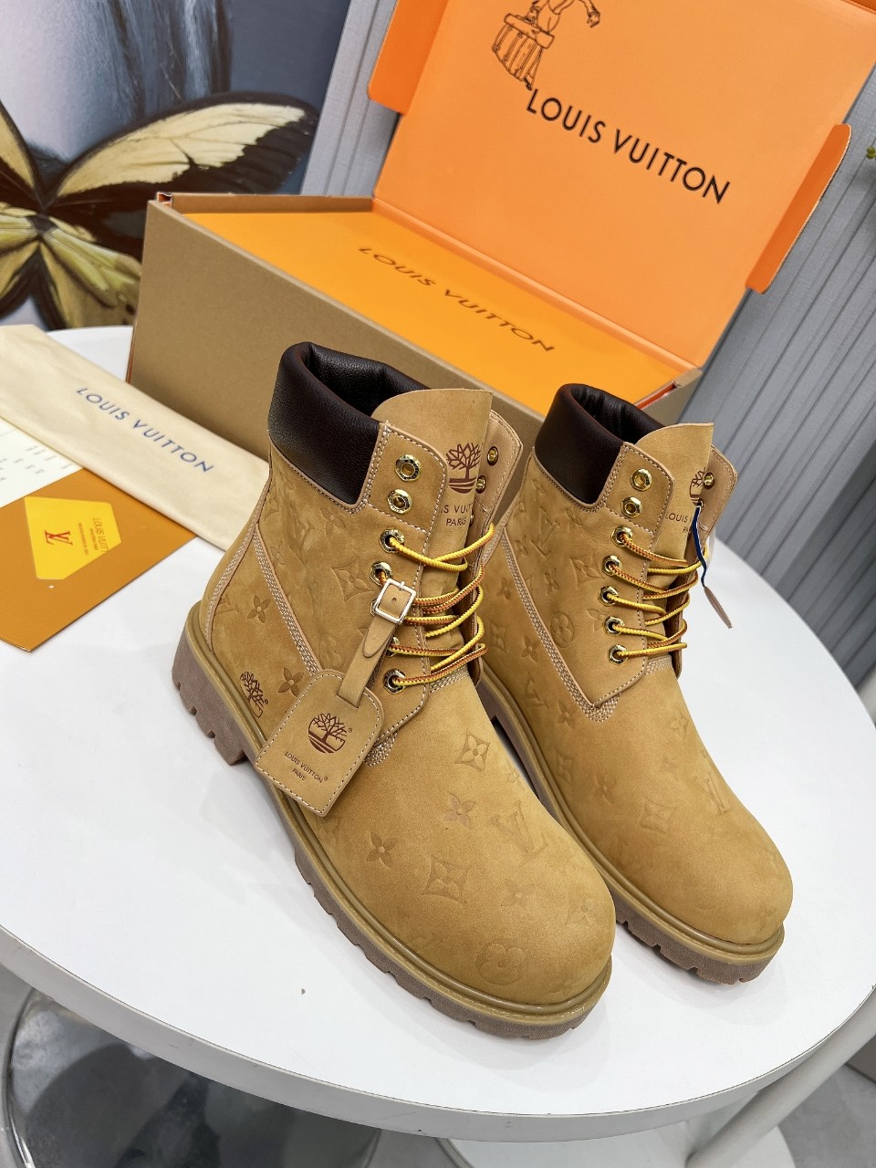 Louis Vuitton Timberland Male Boots Cow Leather Waterproof M-l-s