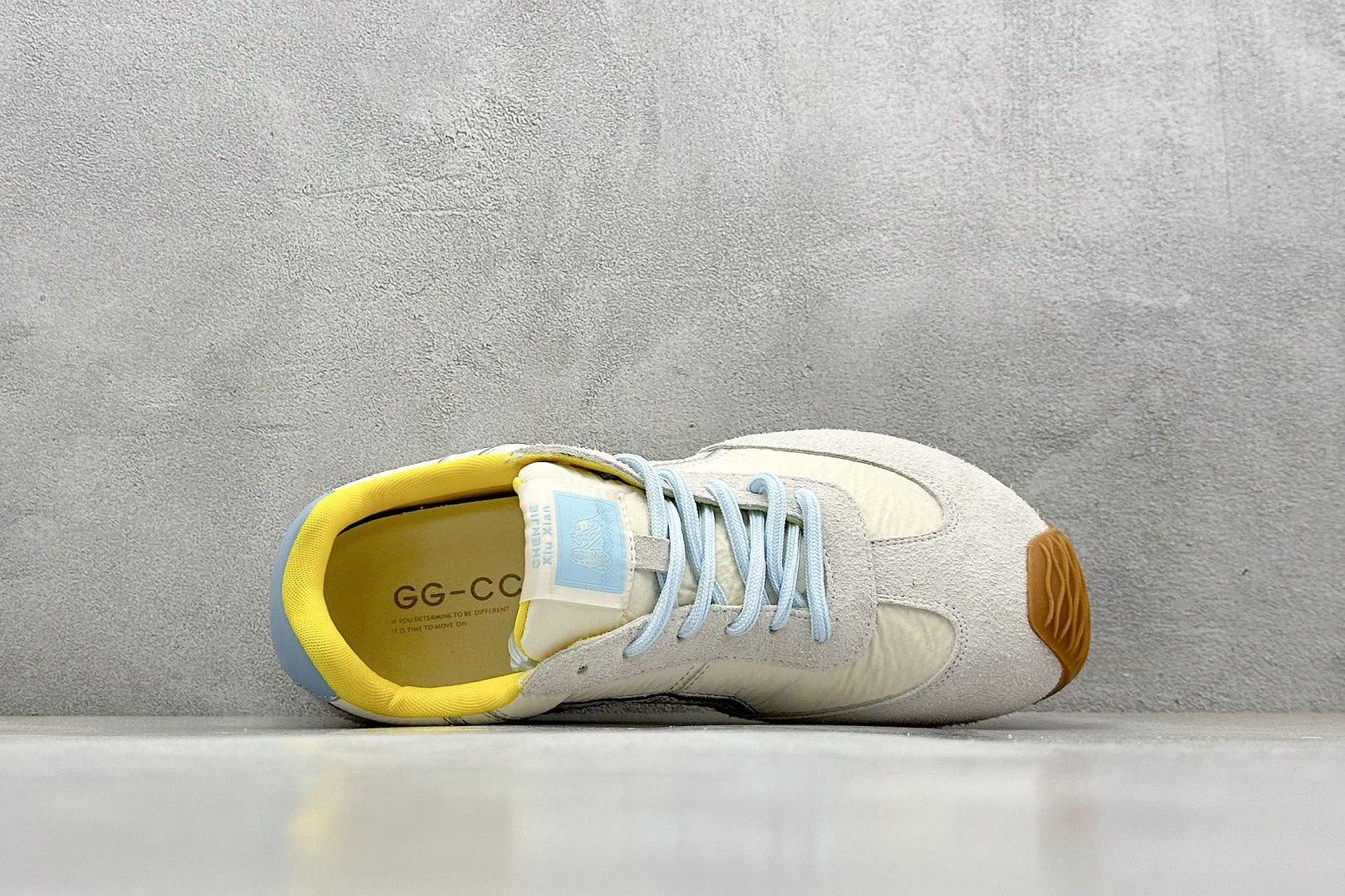 Female Basic Shoes M