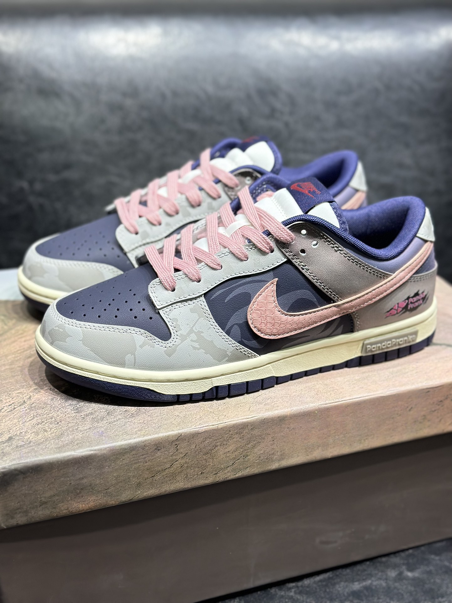 Calvin Klein Nike Board Shoes L