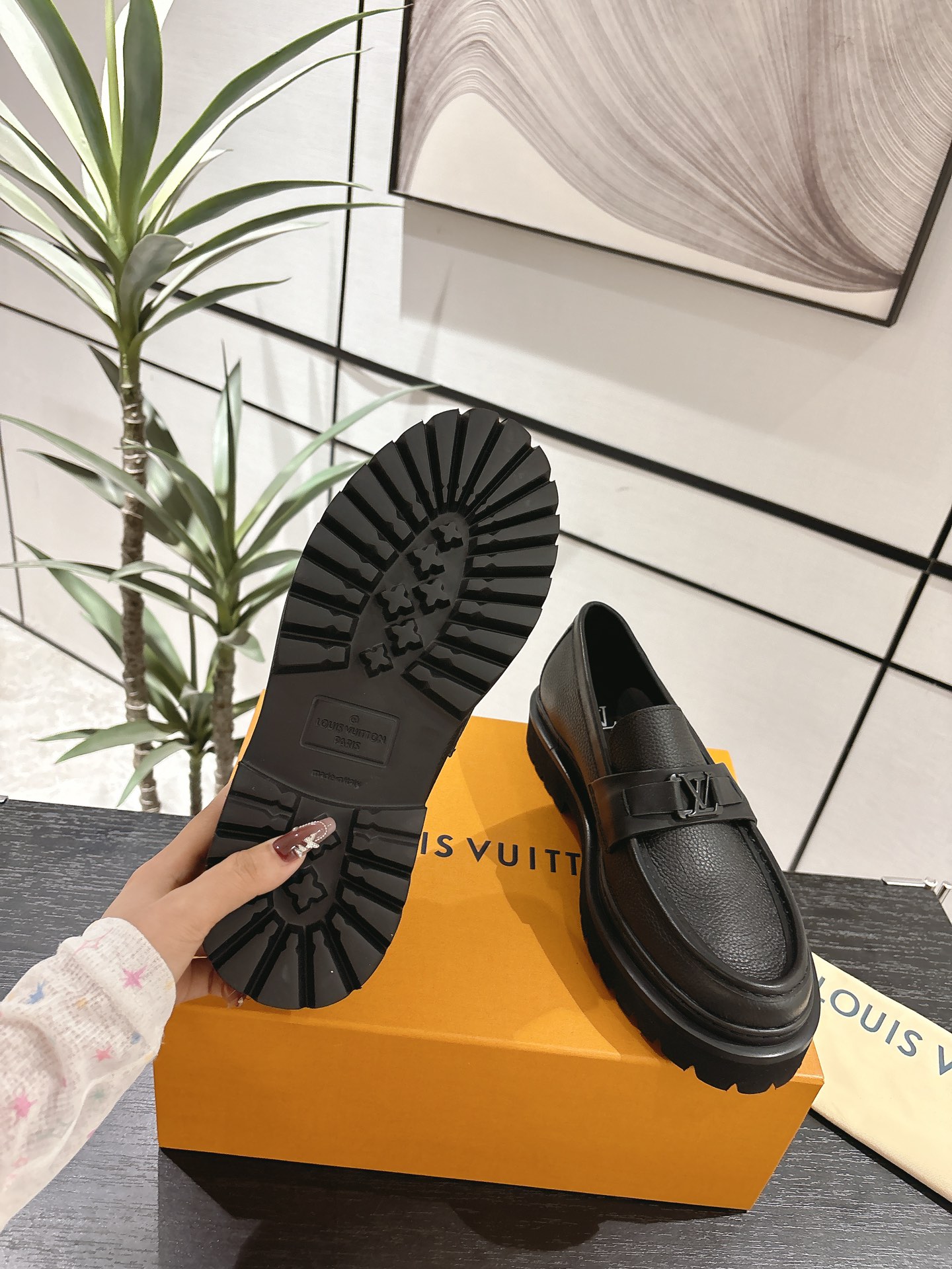 Louis Vuitton Male Loafers Cow Leather M-l-s