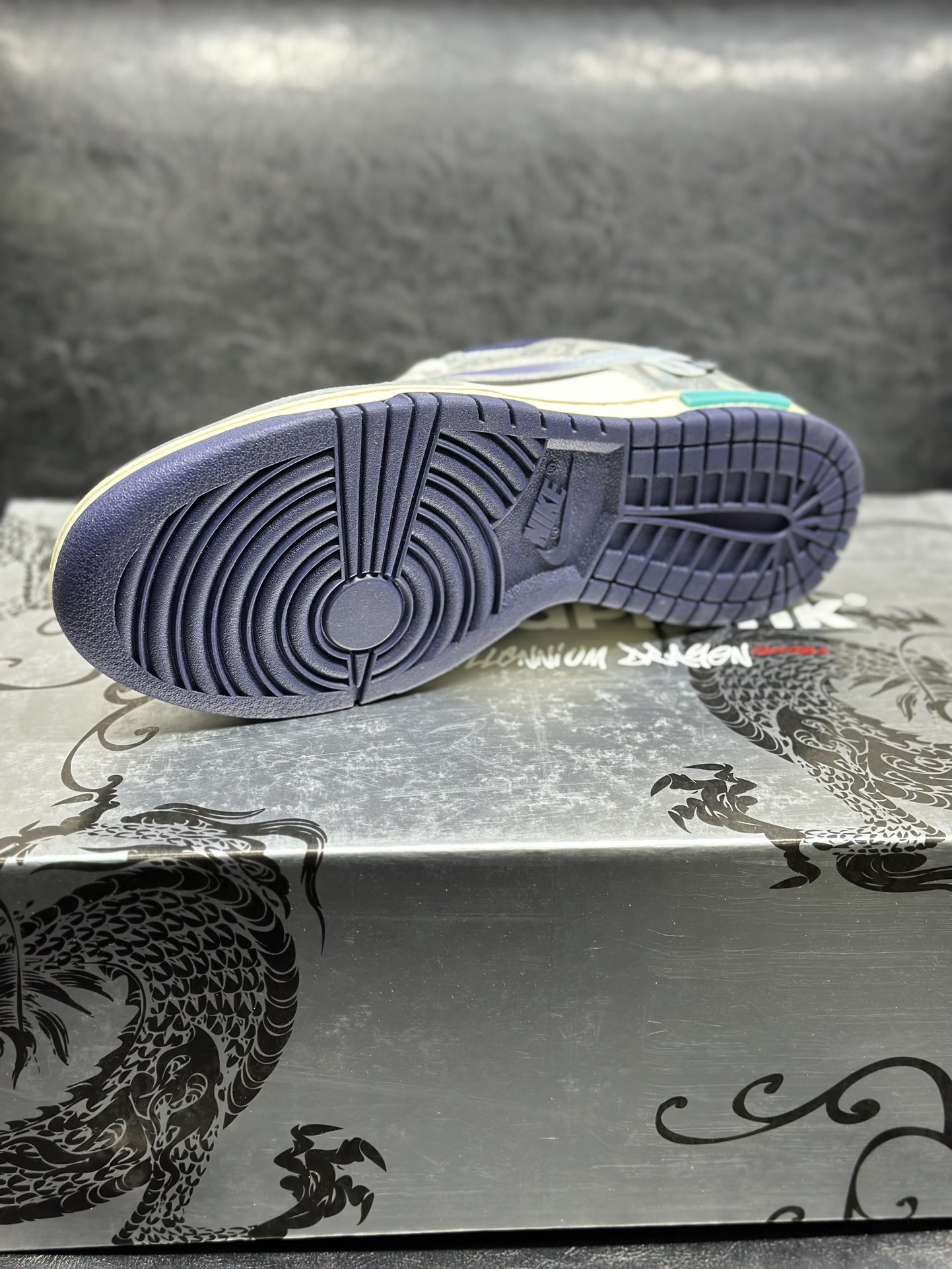 Calvin Klein Nike Board Shoes L