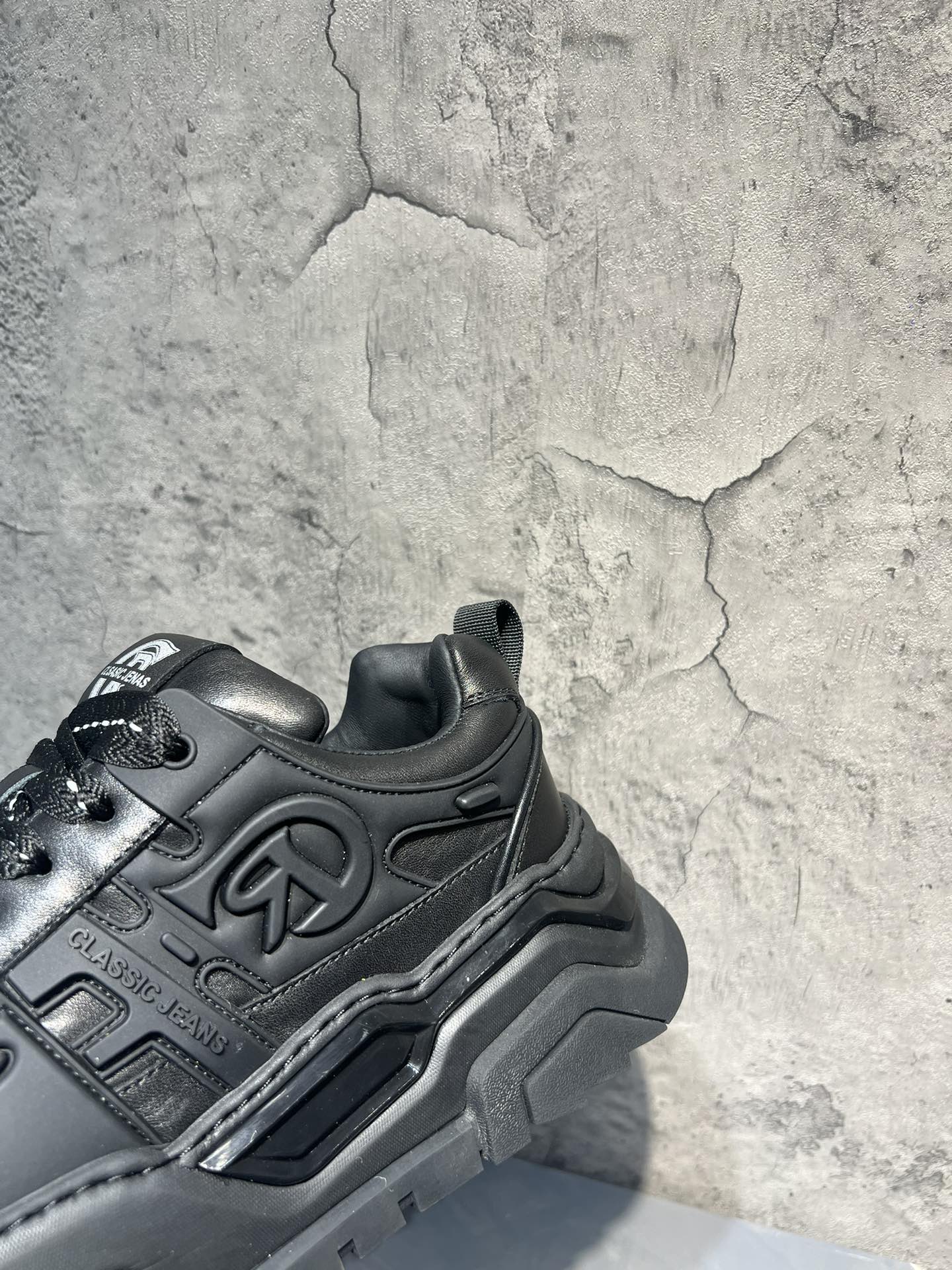 Basic Shoes