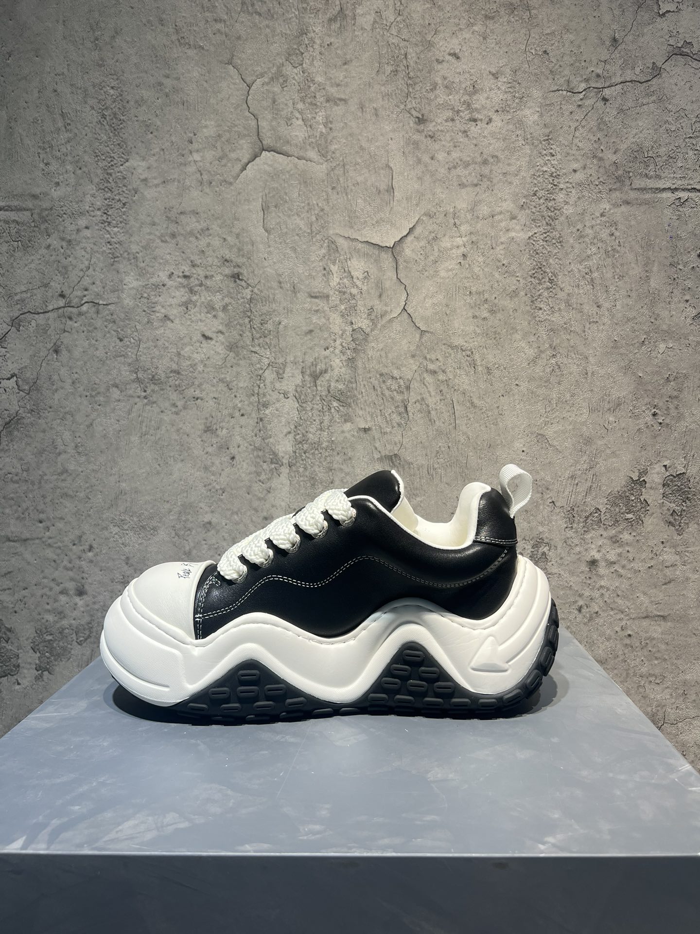 Basic Shoes
