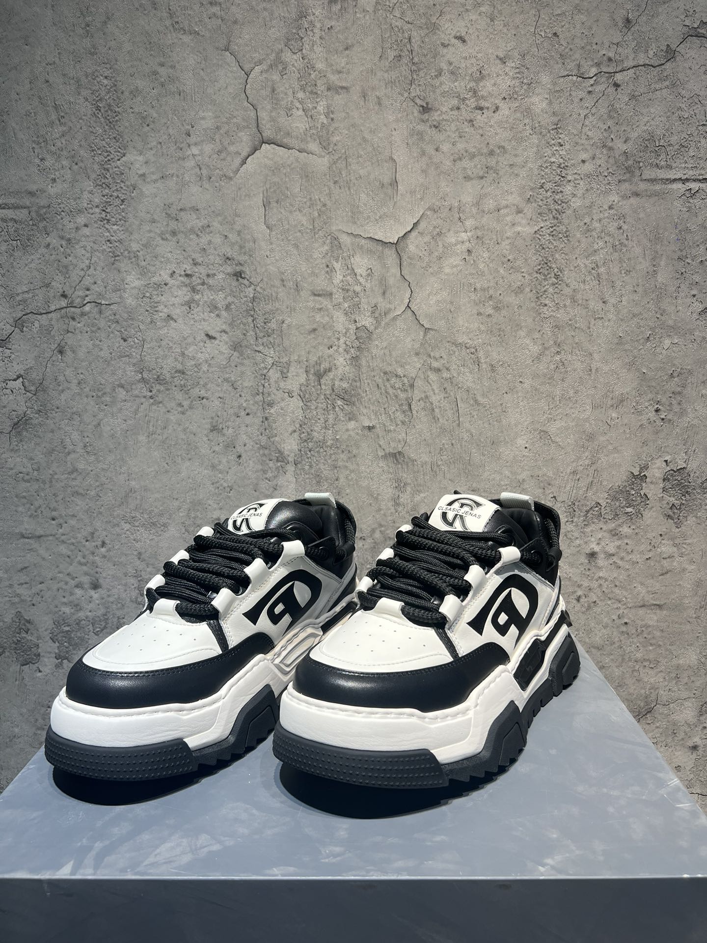 Basic Shoes