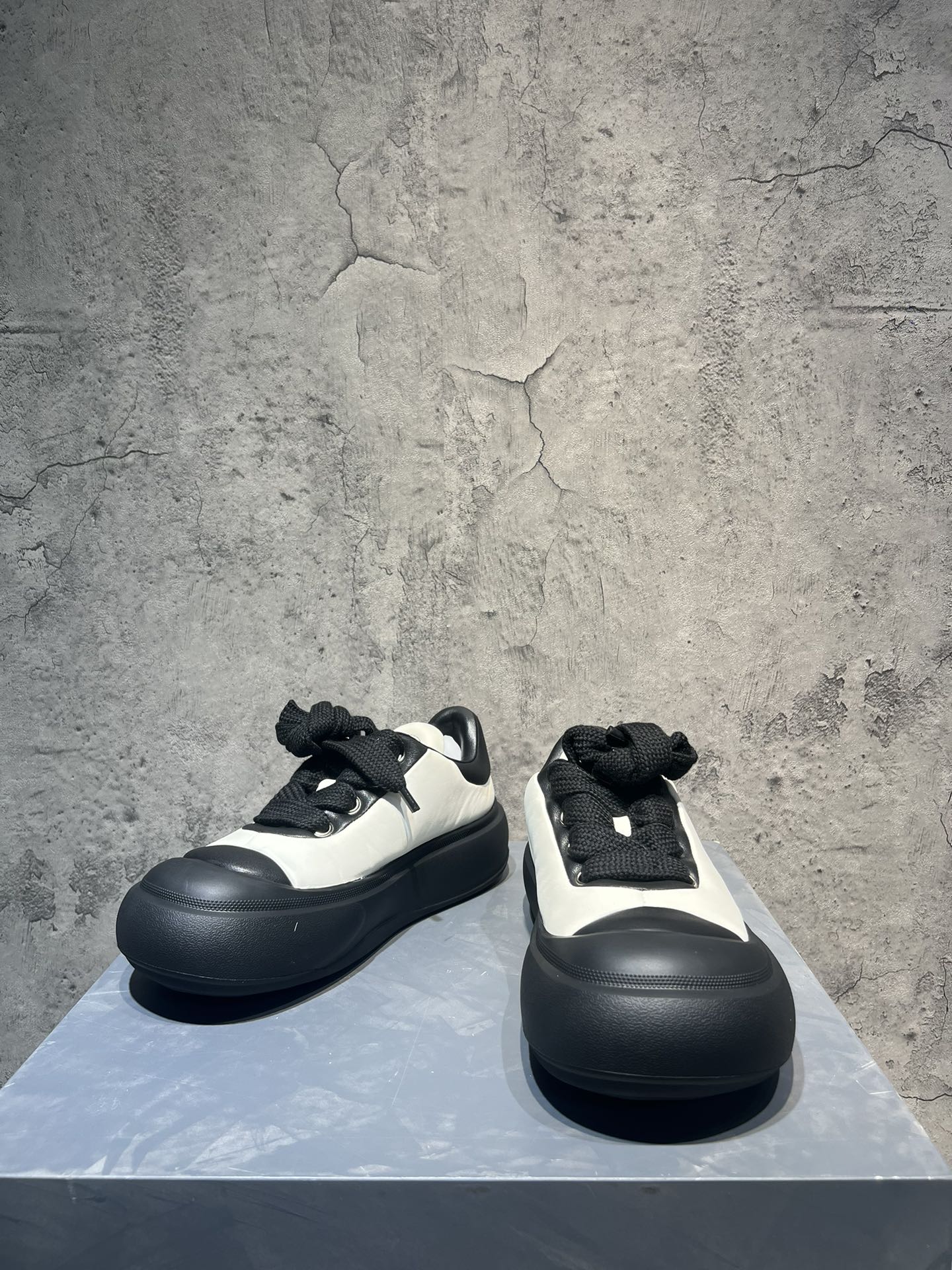 Basic Shoes