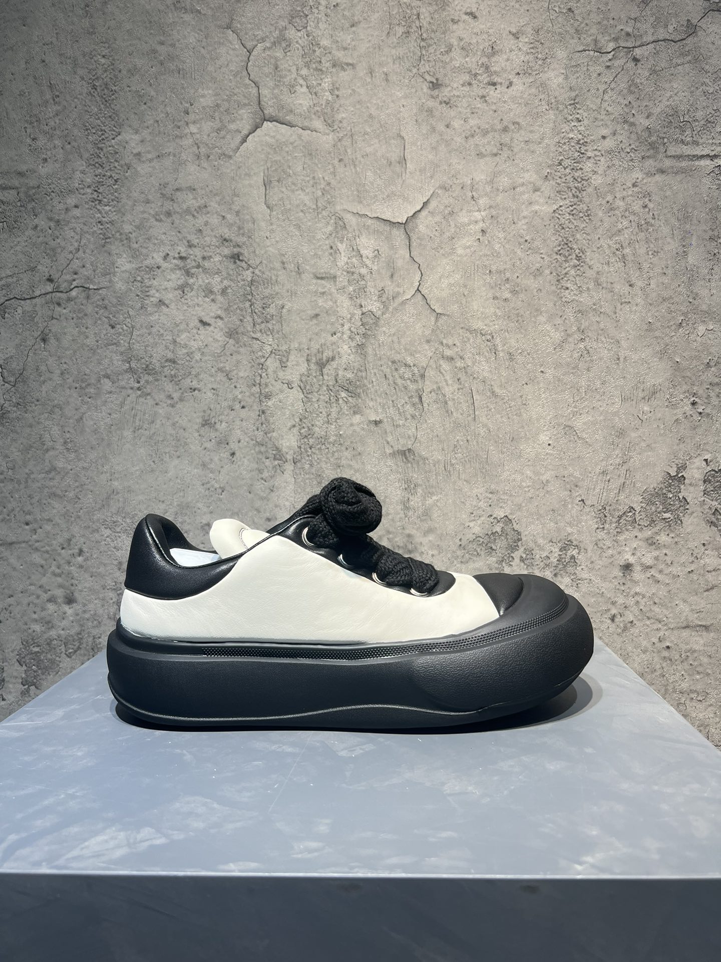 Basic Shoes
