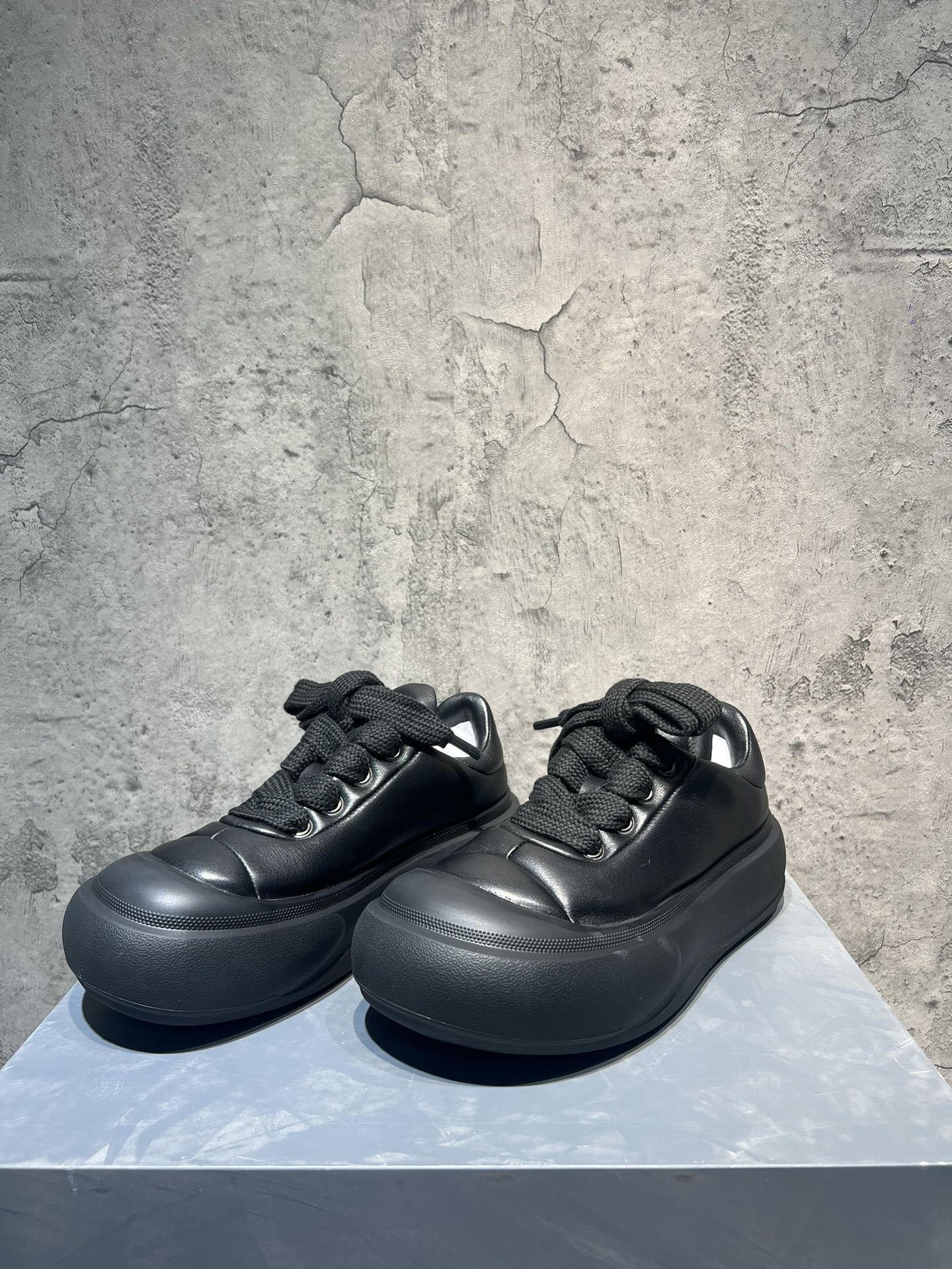 Basic Shoes