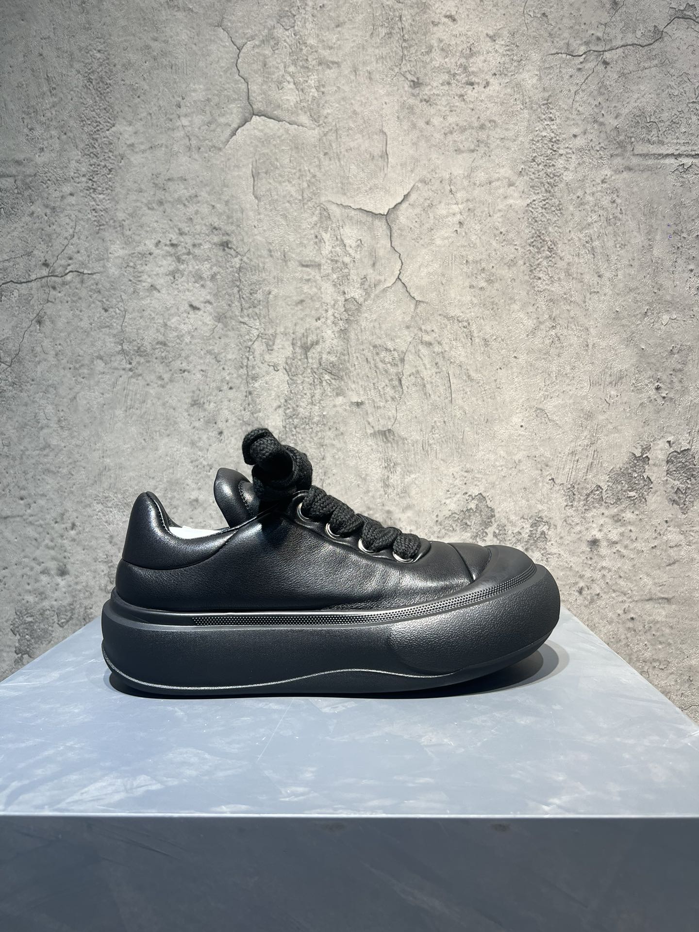 Basic Shoes