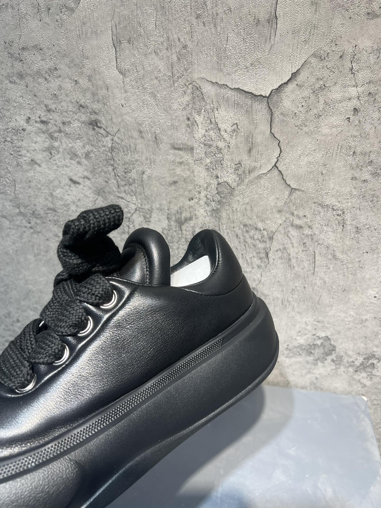 Basic Shoes