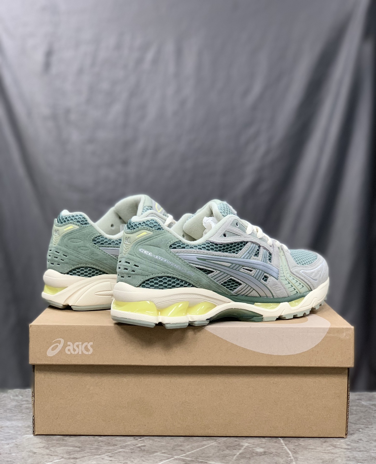 Asics Running Shoes Breathable L-s