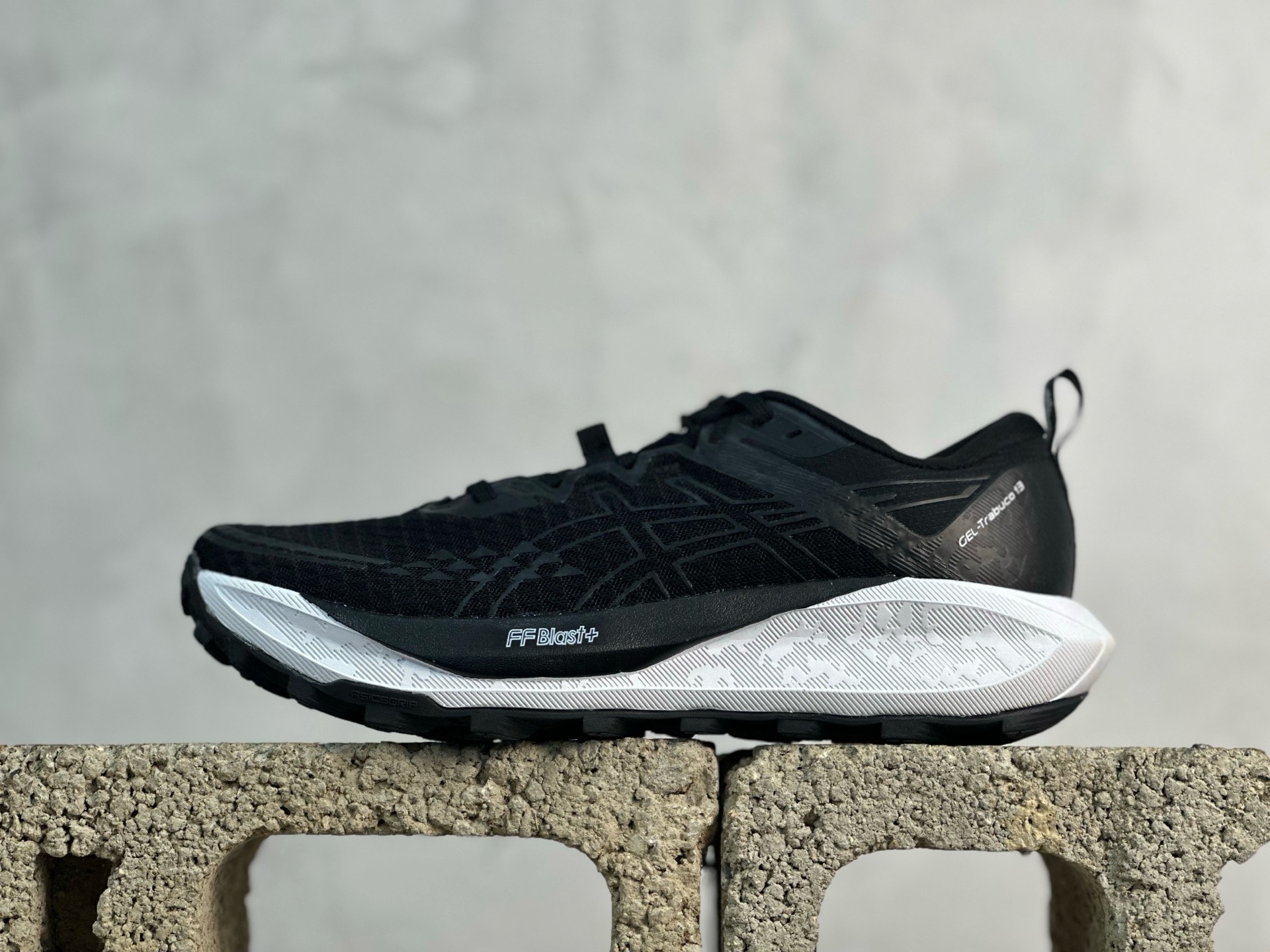 Asics Running Shoes M-l-s