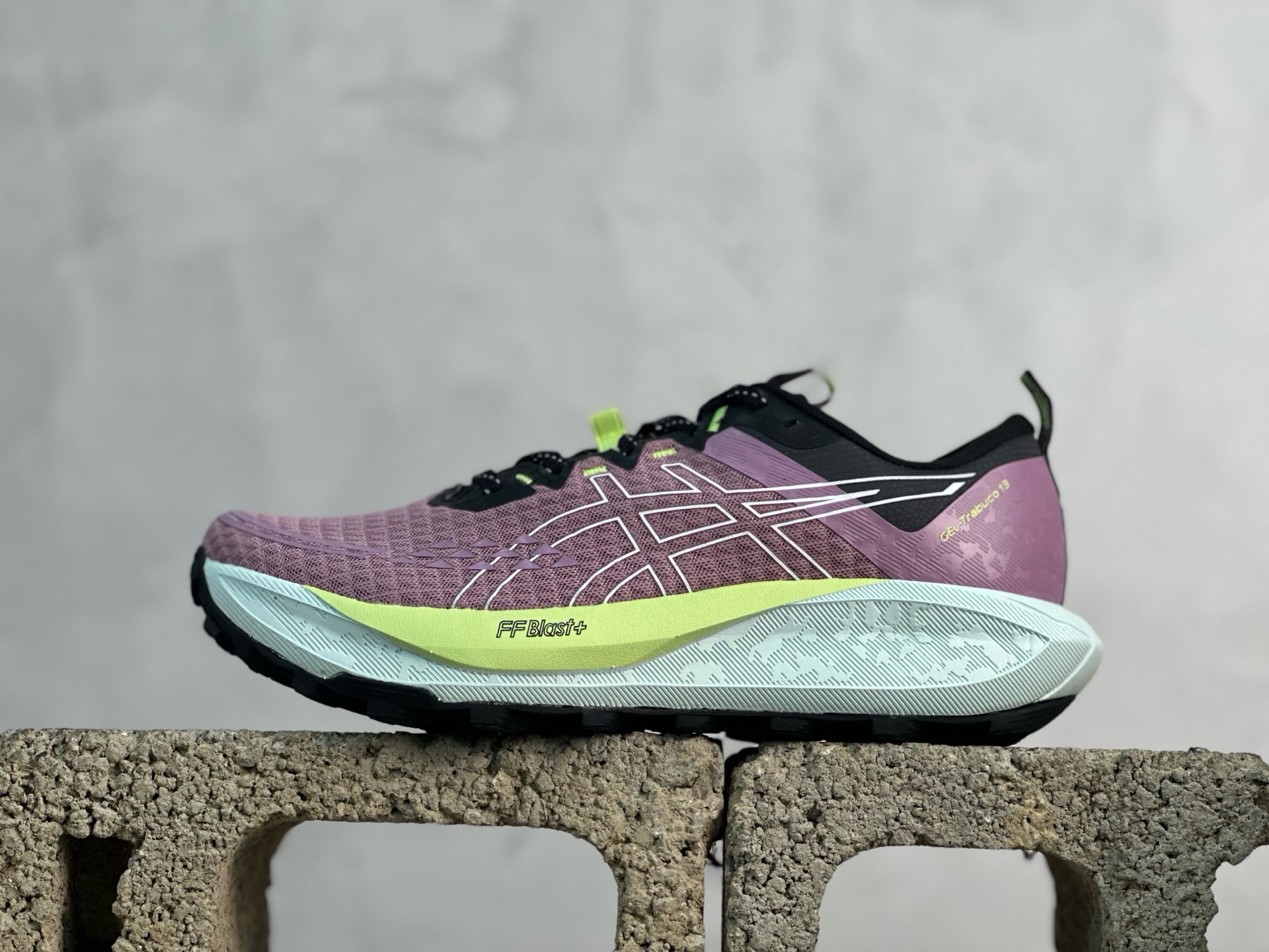 Asics Running Shoes M-l-s