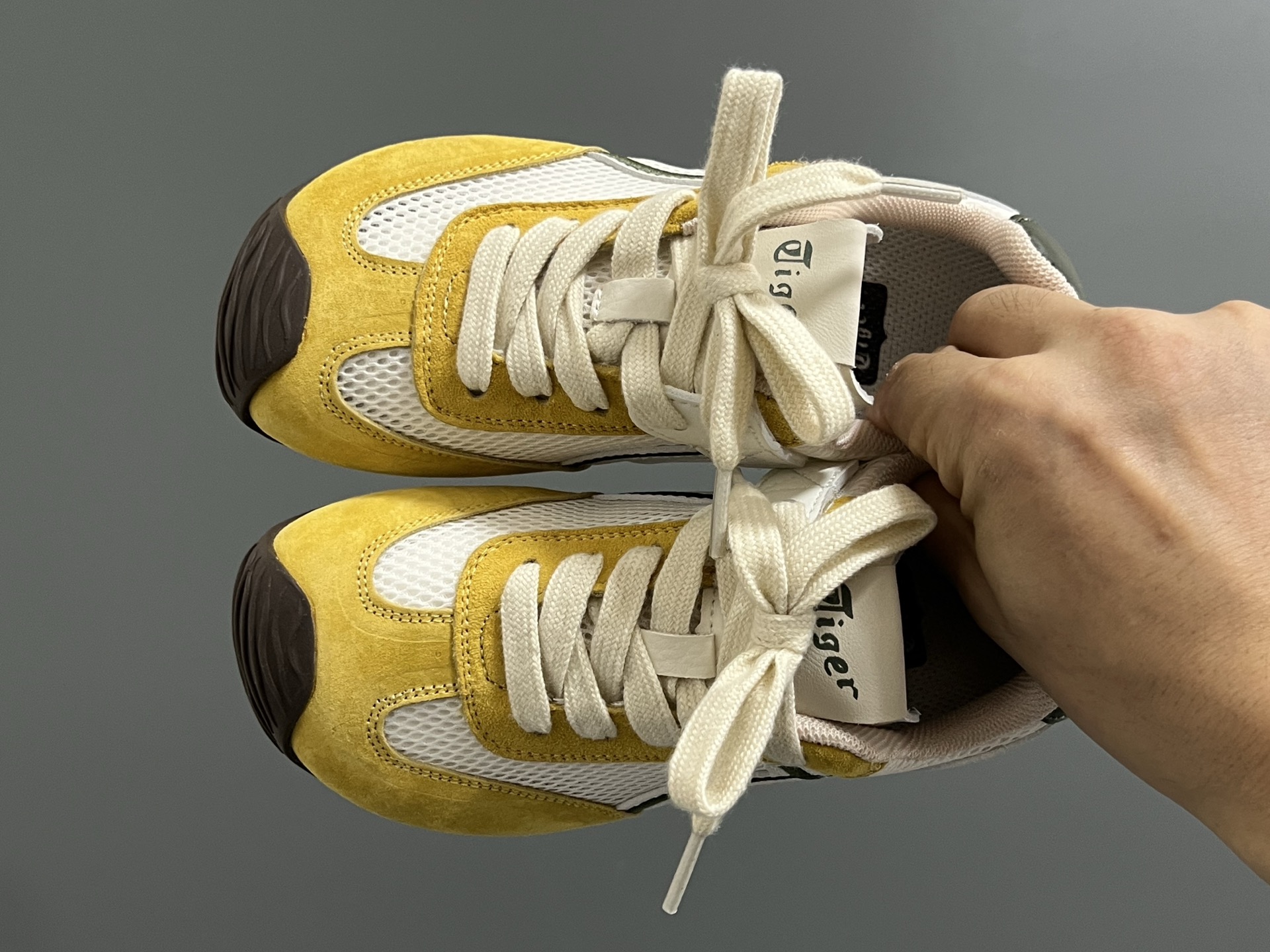 Asics Onitsuka Tiger Basic Shoes Breathable