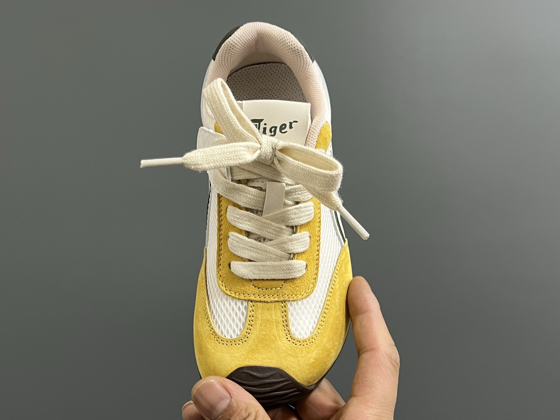 Asics Onitsuka Tiger Basic Shoes Breathable