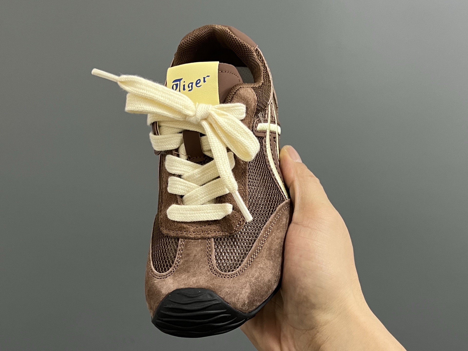 Asics Onitsuka Tiger Basic Shoes Breathable