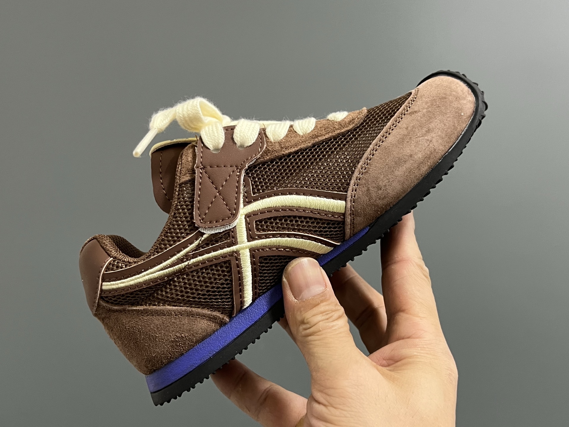 Asics Onitsuka Tiger Basic Shoes Breathable