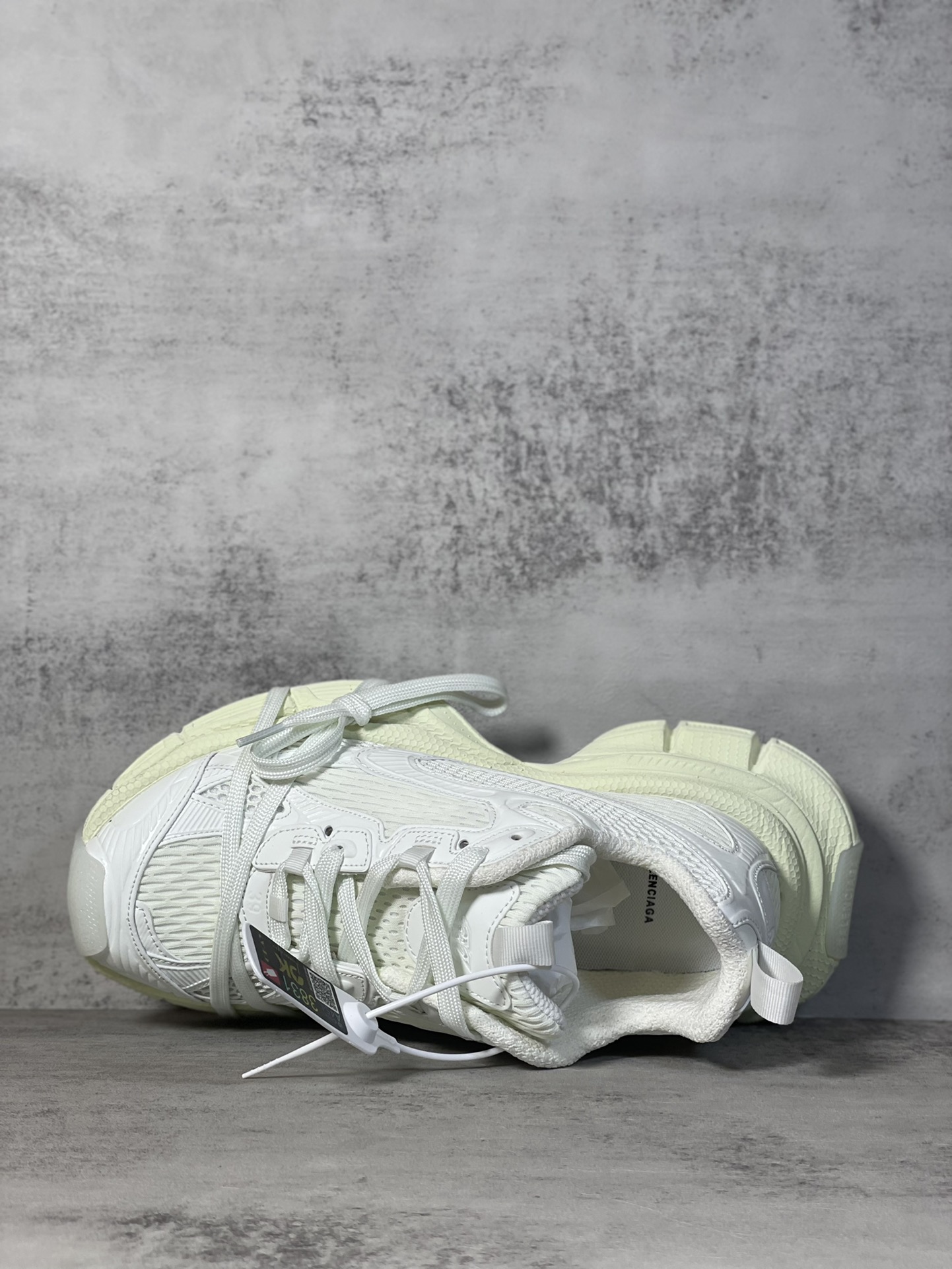 Balenciaga Running Shoes L-s-xl