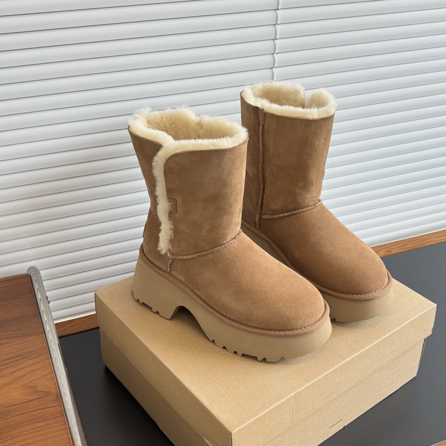 Ugg Basic Shoes S