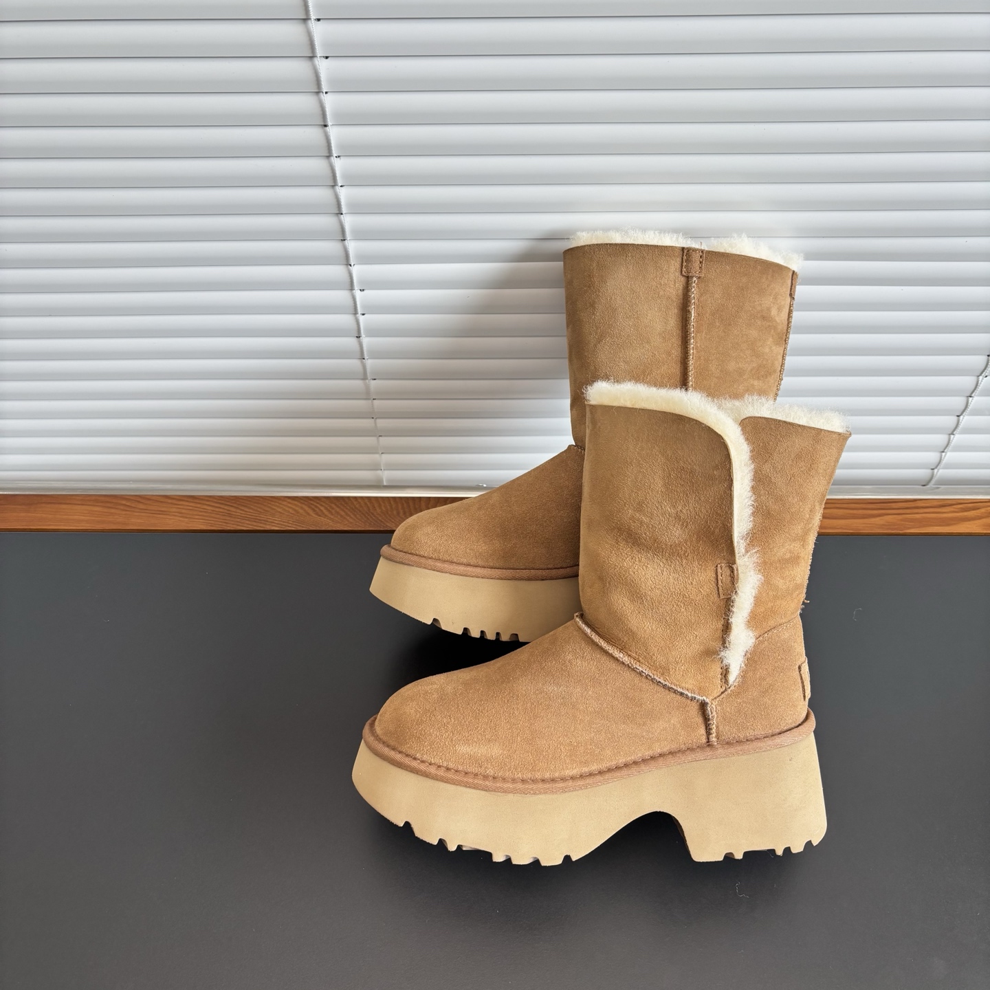 Ugg Basic Shoes S